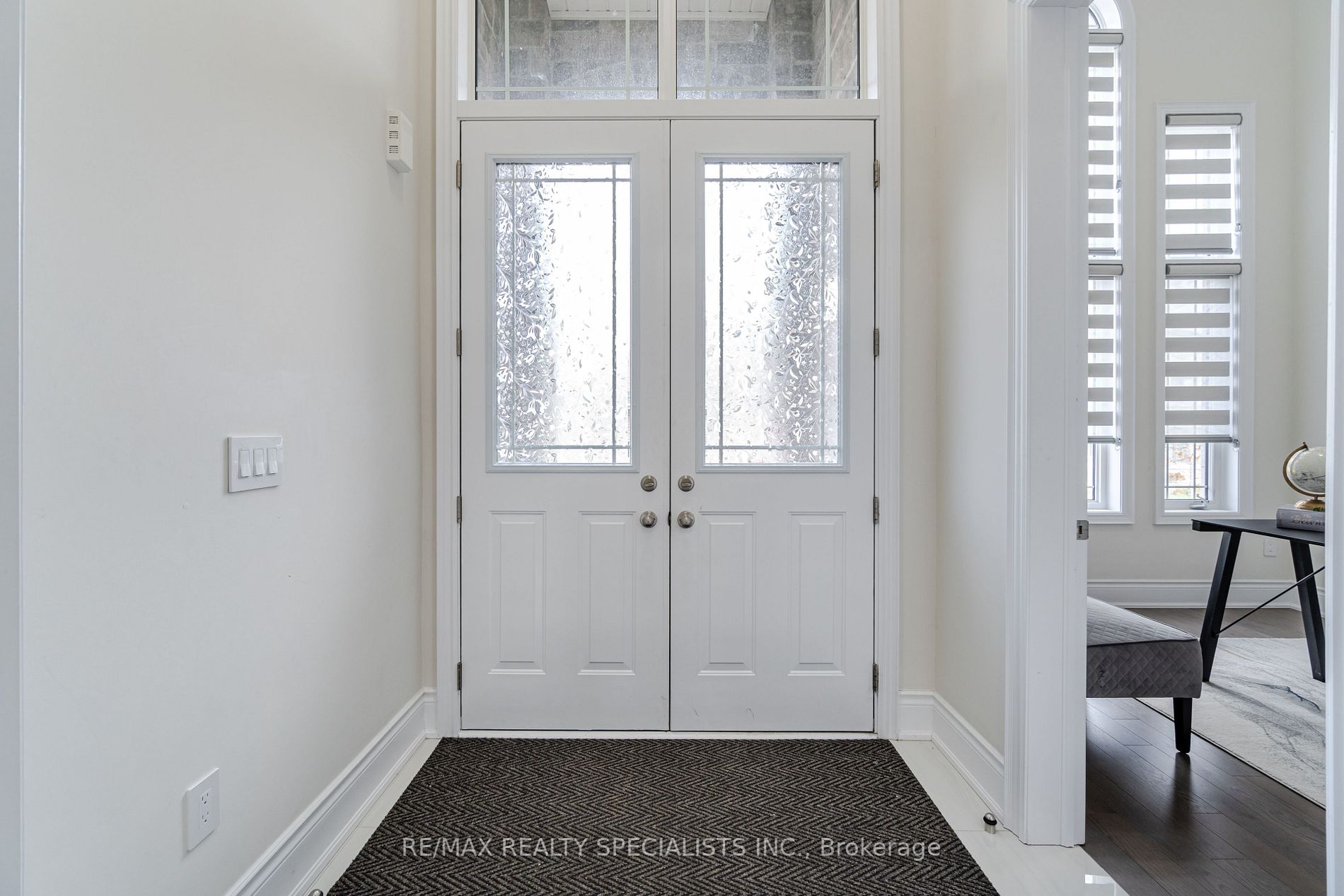 24 Daisy Meadow Cres W
