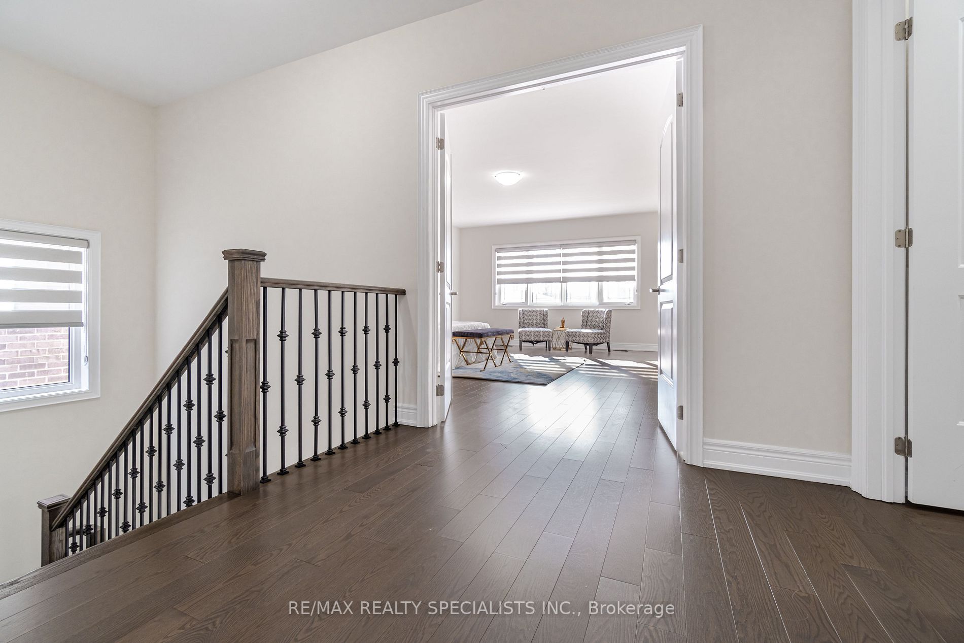 24 Daisy Meadow Cres W