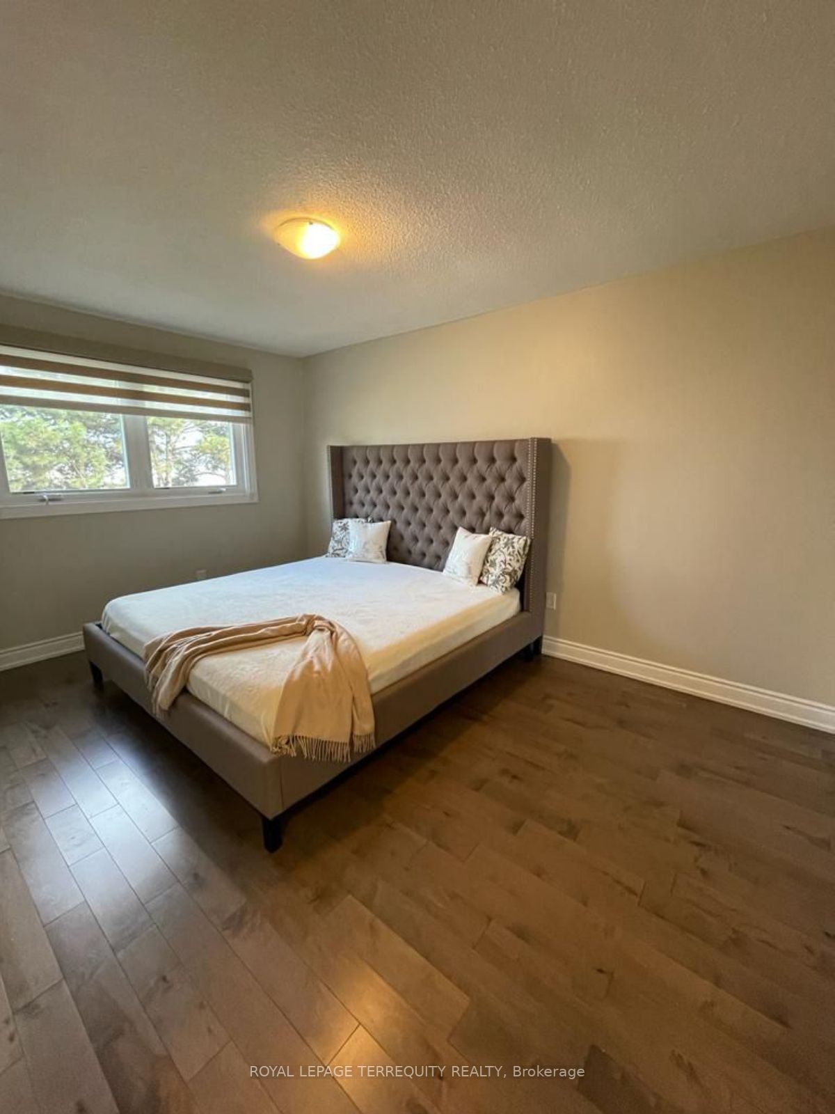 2508 Cobbinshaw Circ