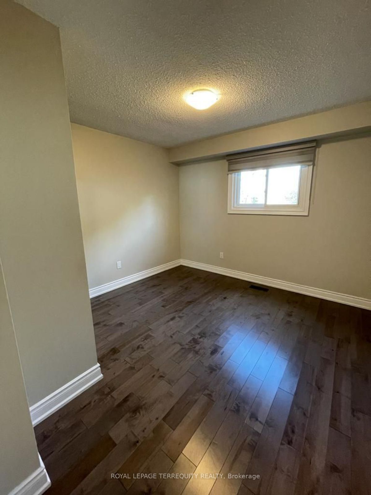 2508 Cobbinshaw Circ