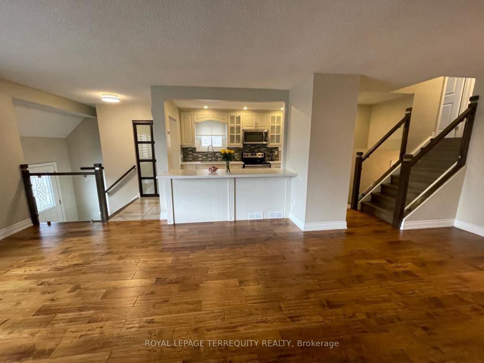 2508 Cobbinshaw Circ