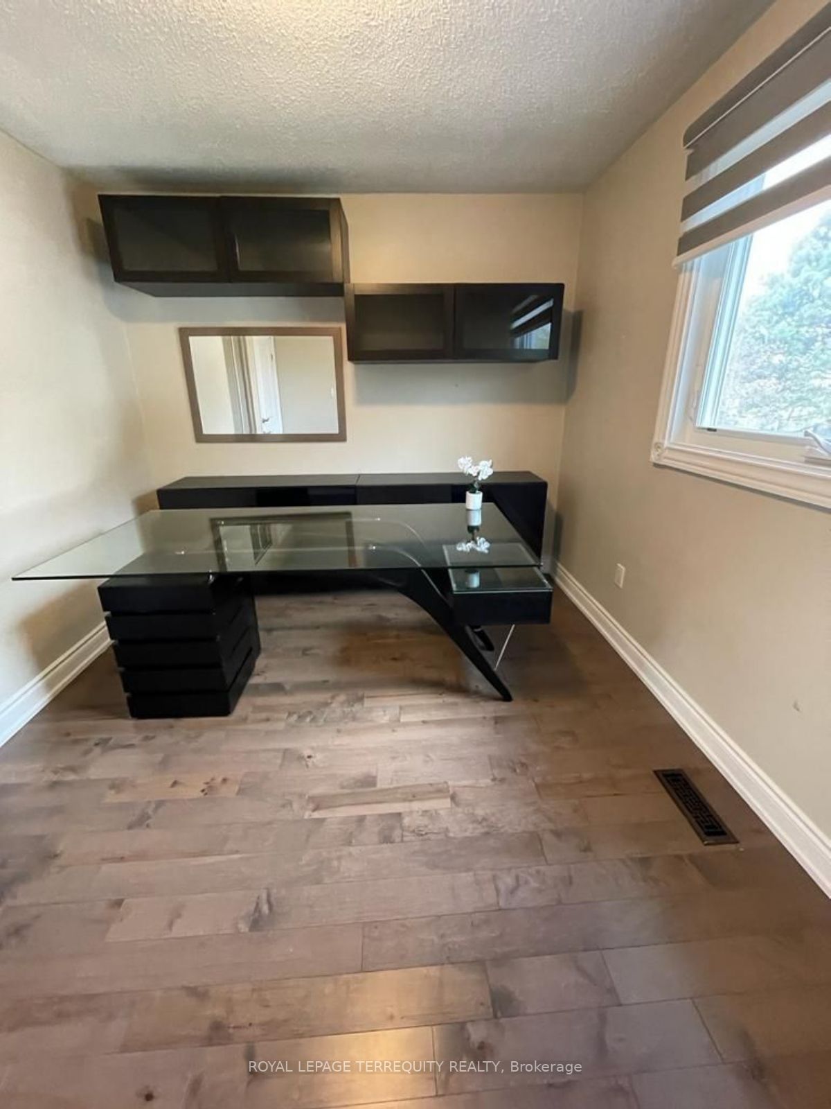 2508 Cobbinshaw Circ