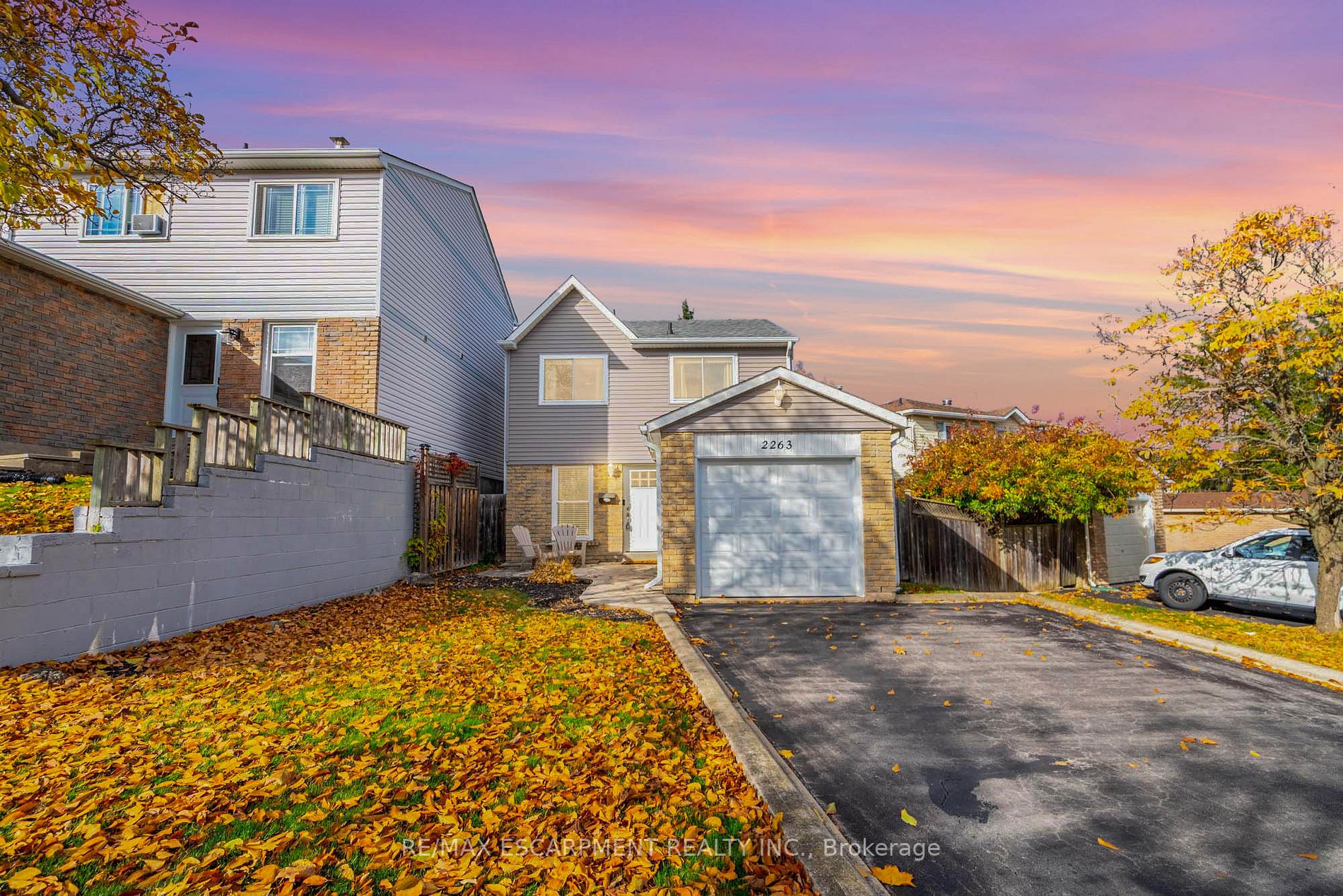 2263 Leominster Dr