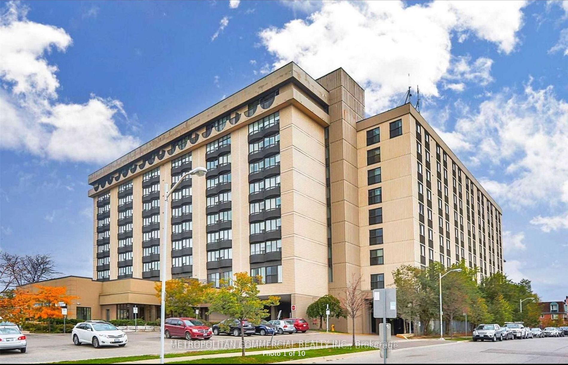 2737 Keele St, #223