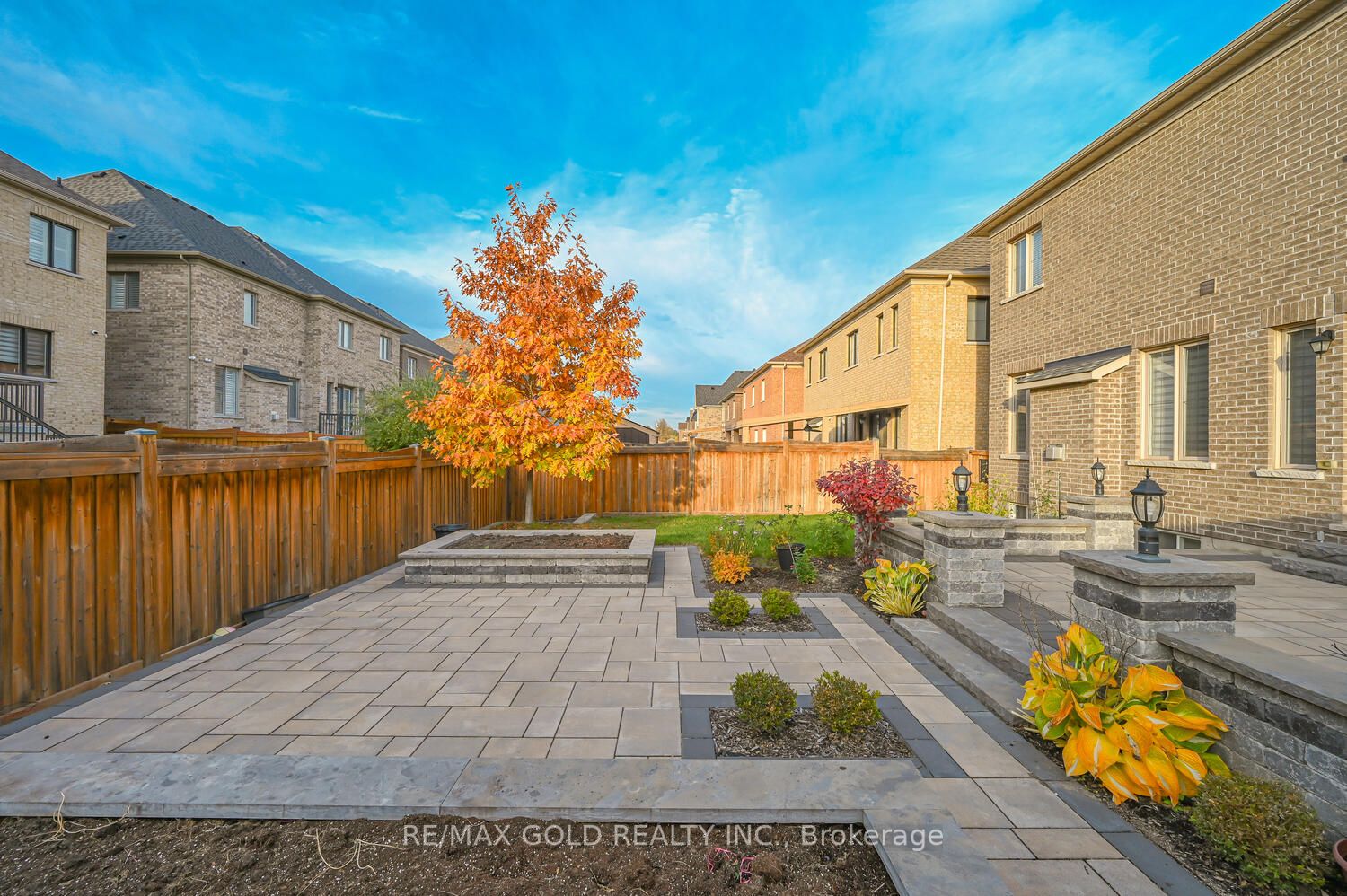 34 Erintown Cres