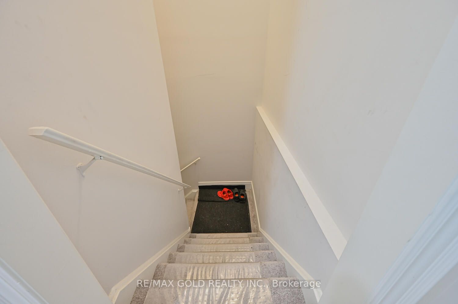 34 Erintown Cres