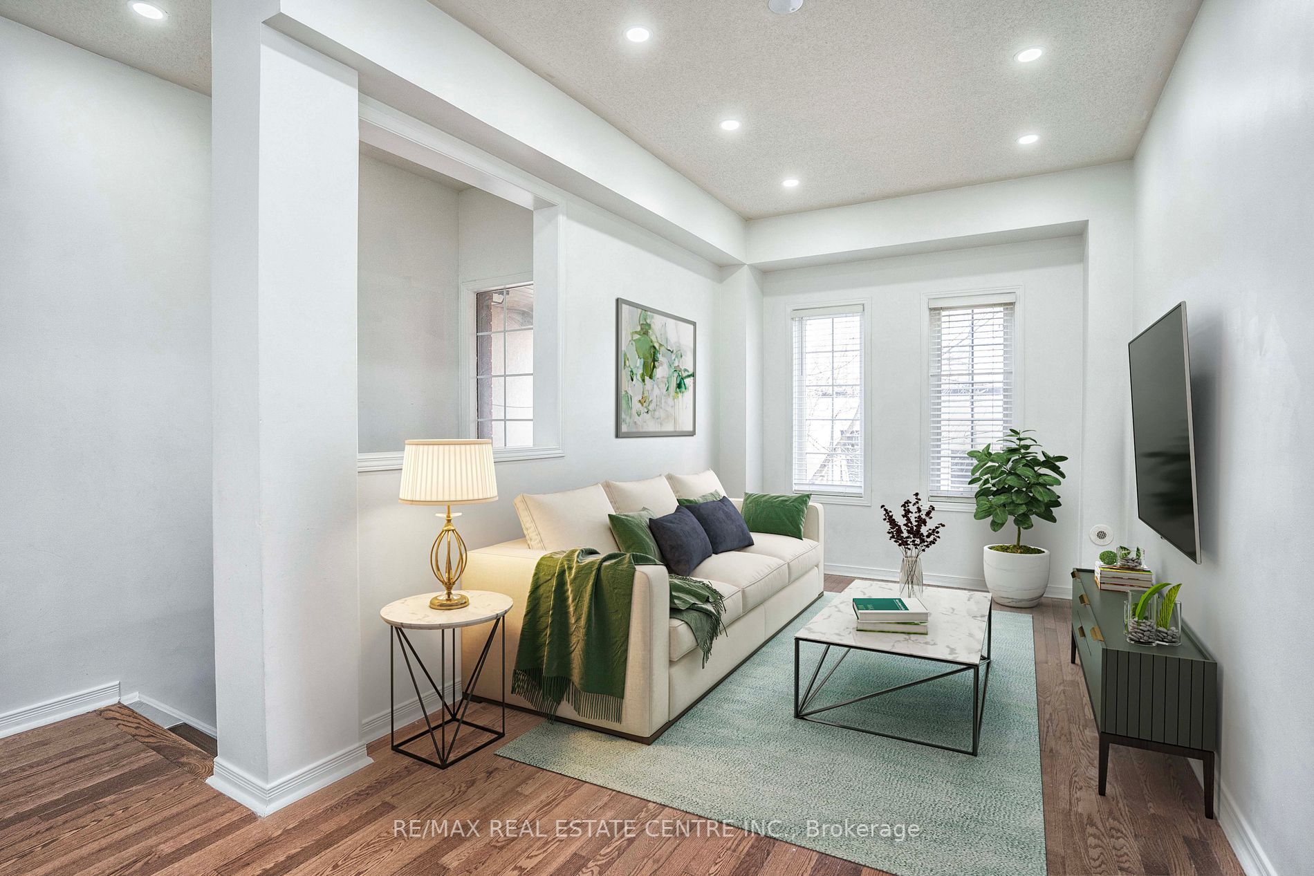 435 Hensall Circ, #176