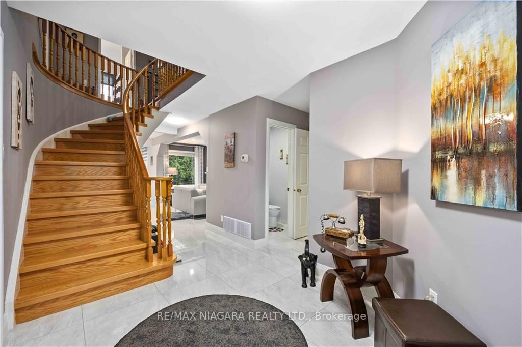 4535 Gatineau Ave