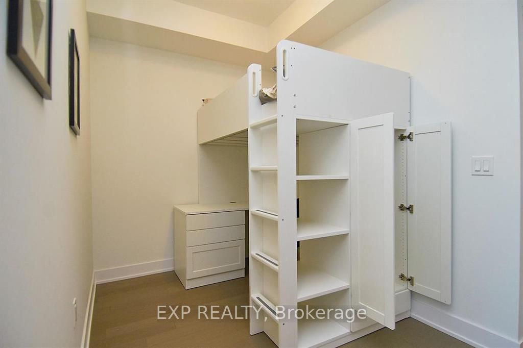 30 Shore Breeze Dr, #2212
