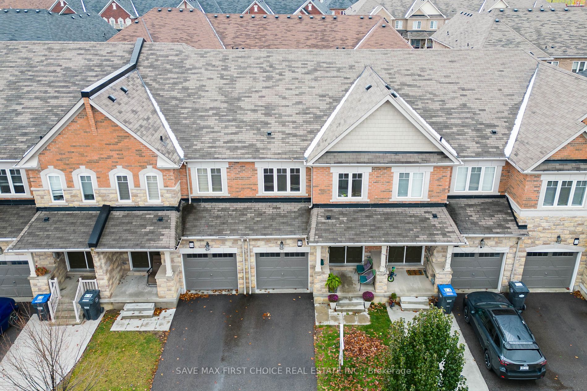 18 Daylight St