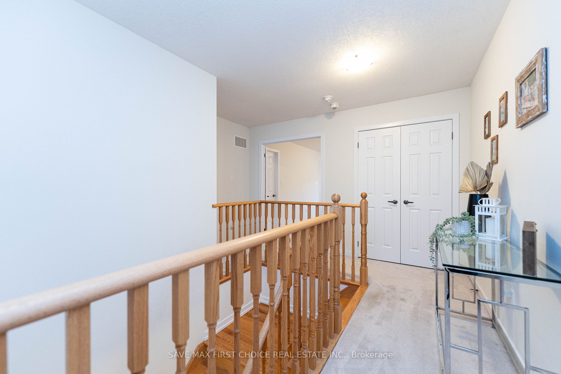 18 Daylight St