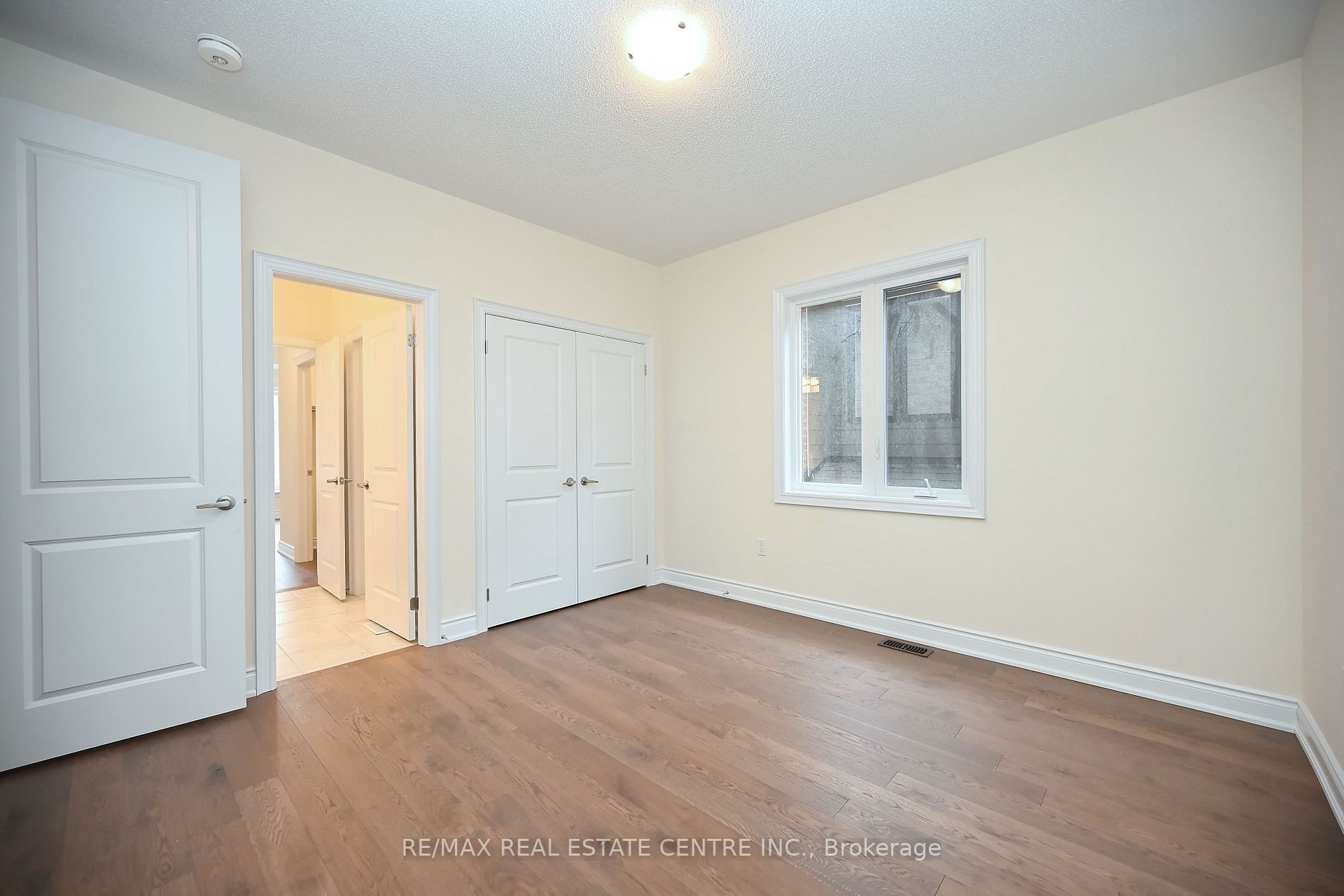 3412 Mosley Gate