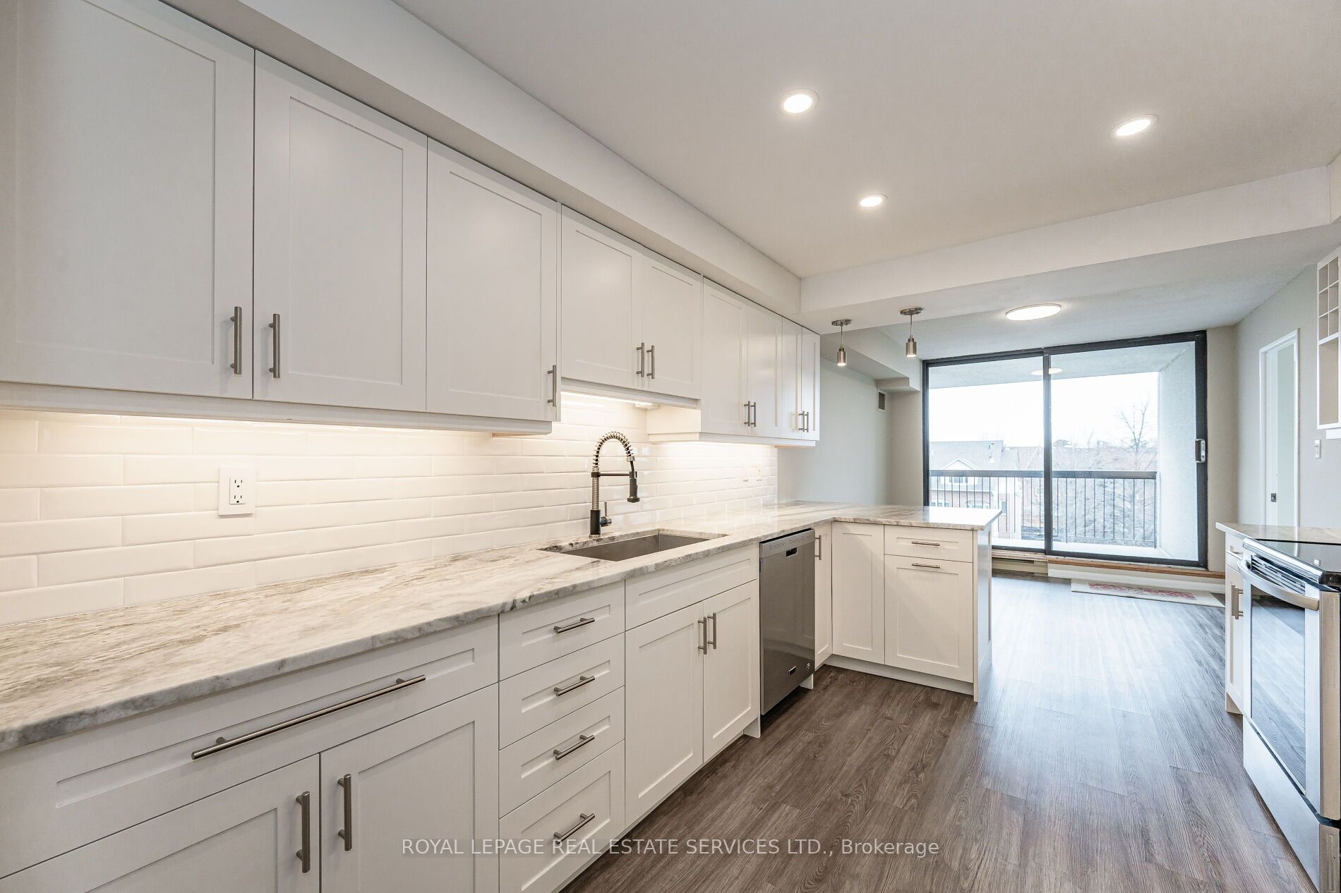 2170 Marine Dr, #407