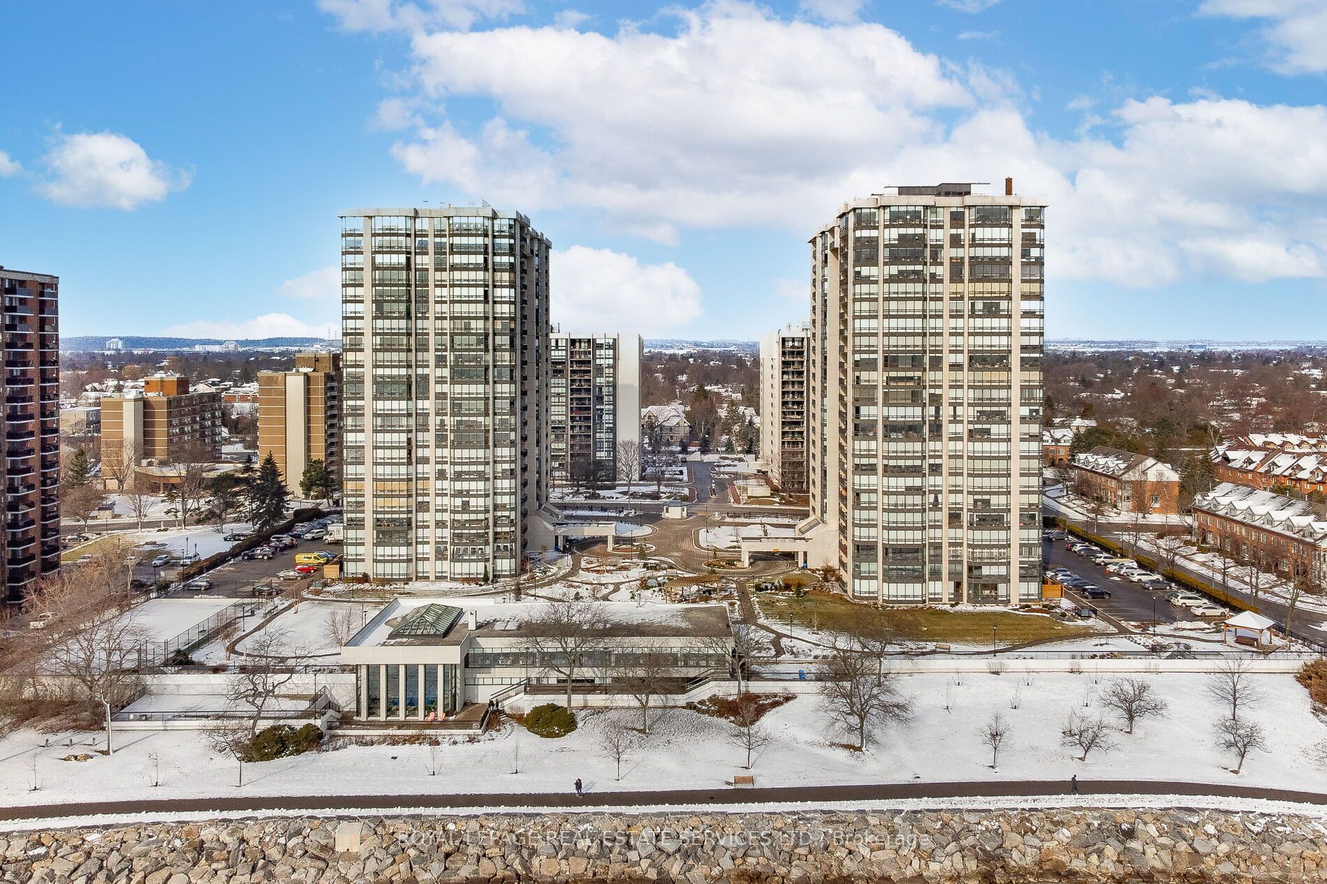 2170 Marine Dr, #407