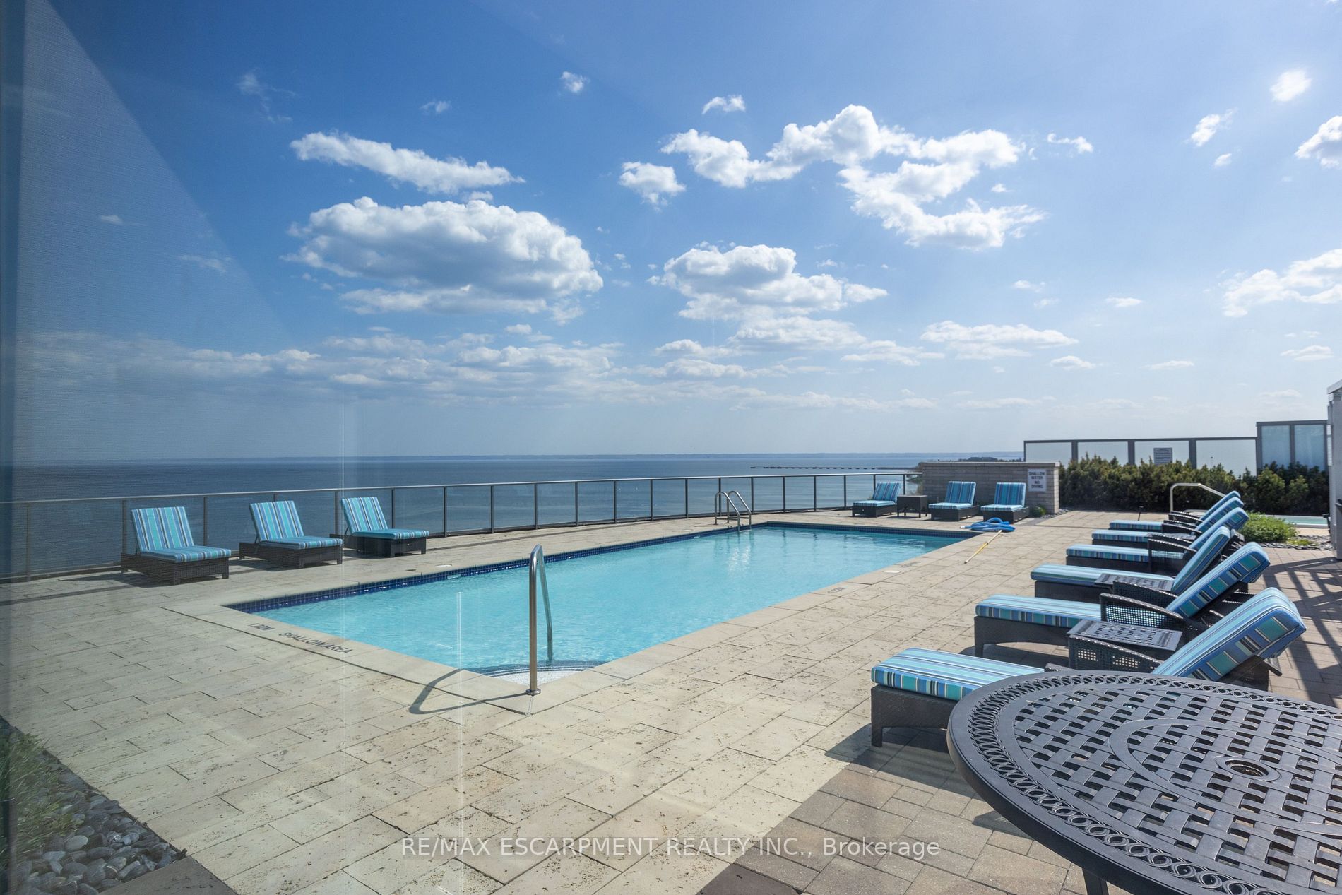 11 Bronte Rd S, #316