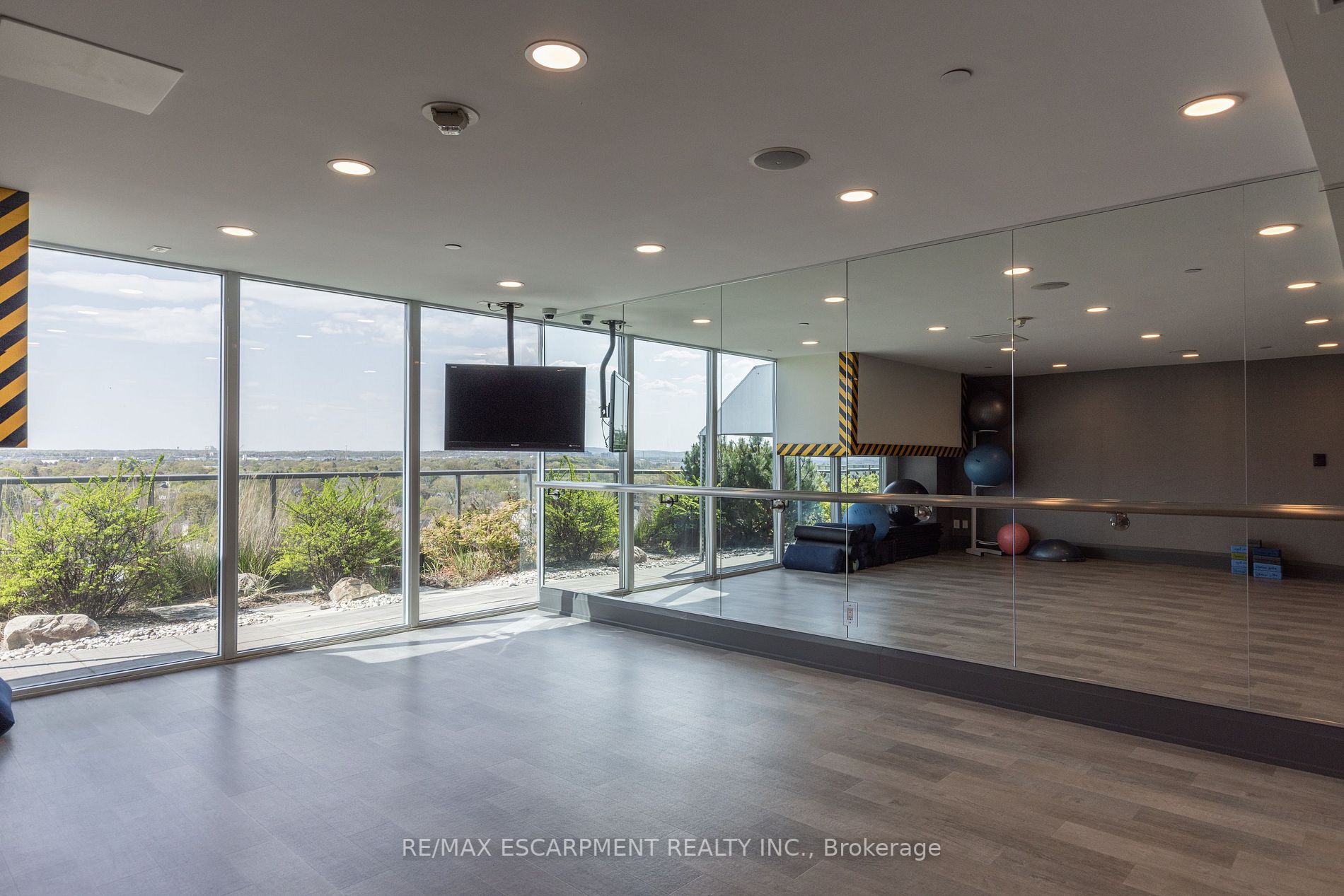 11 Bronte Rd S, #316