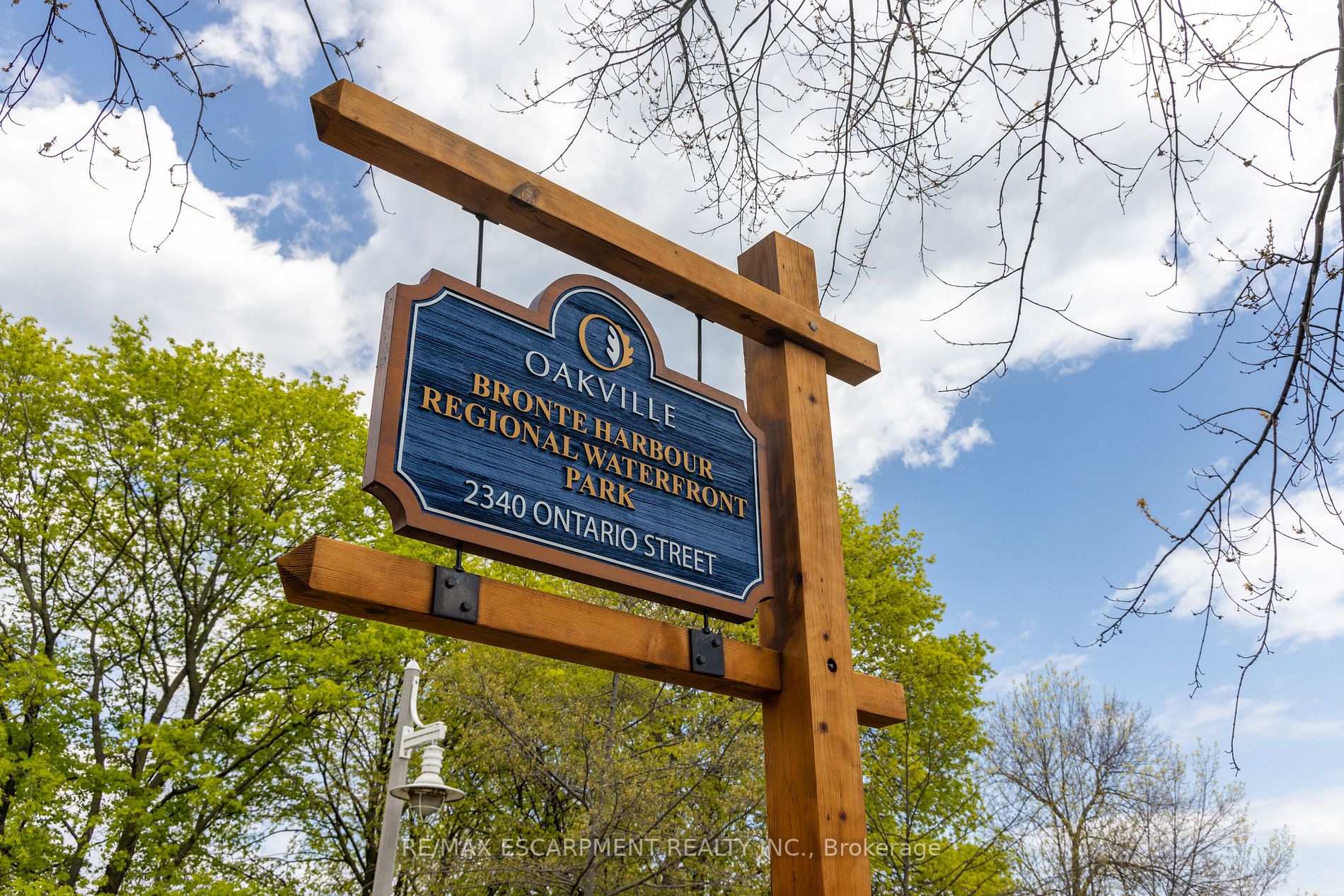 11 Bronte Rd S, #316