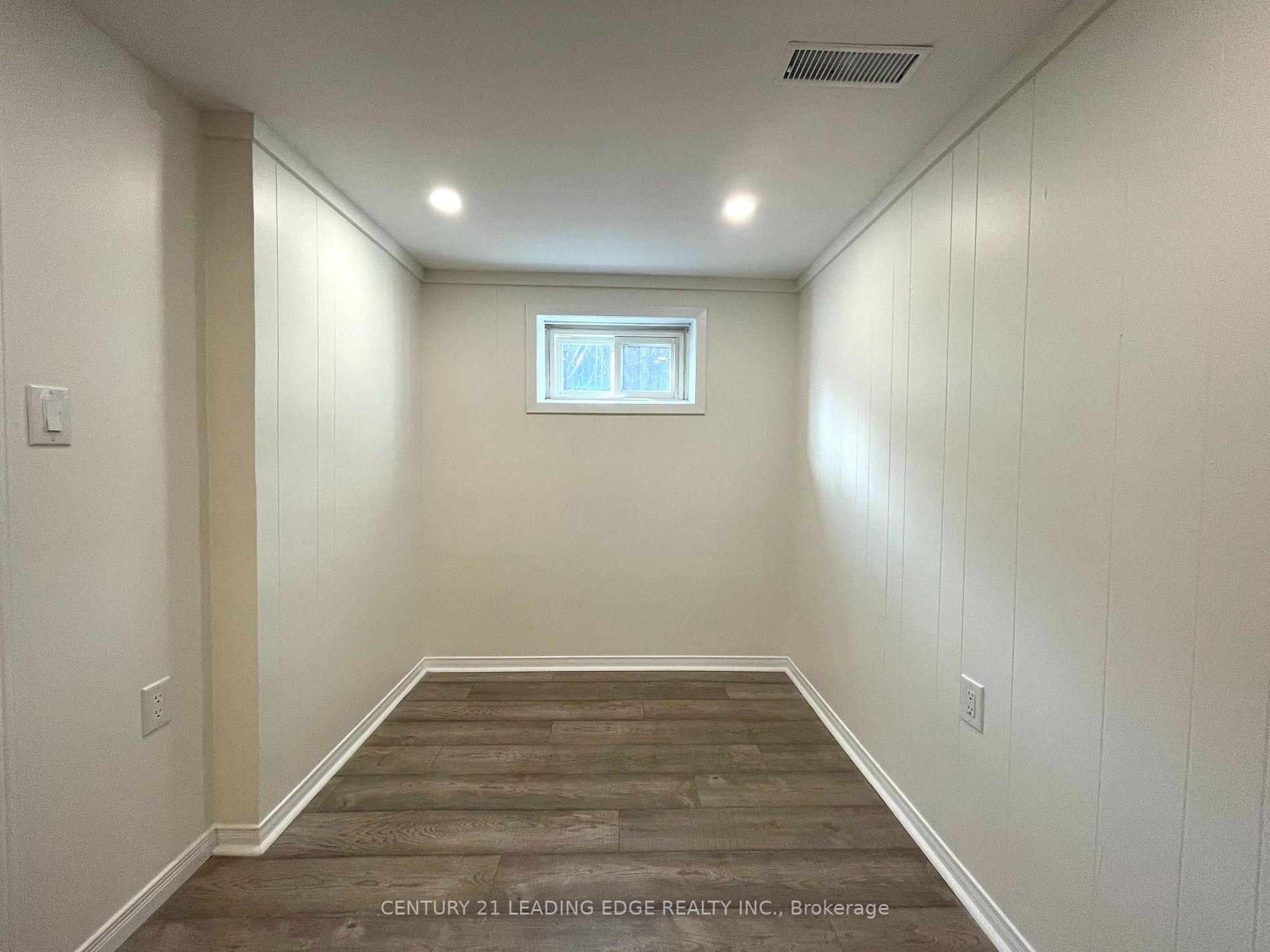 137 Raylawn Cres
