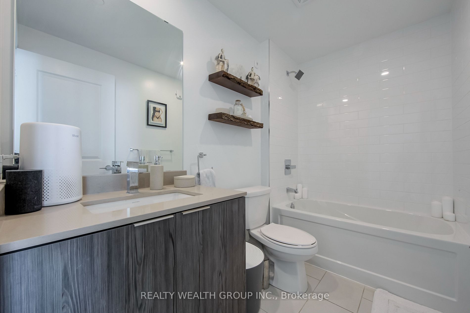 70 Annie Craig Dr, #1806