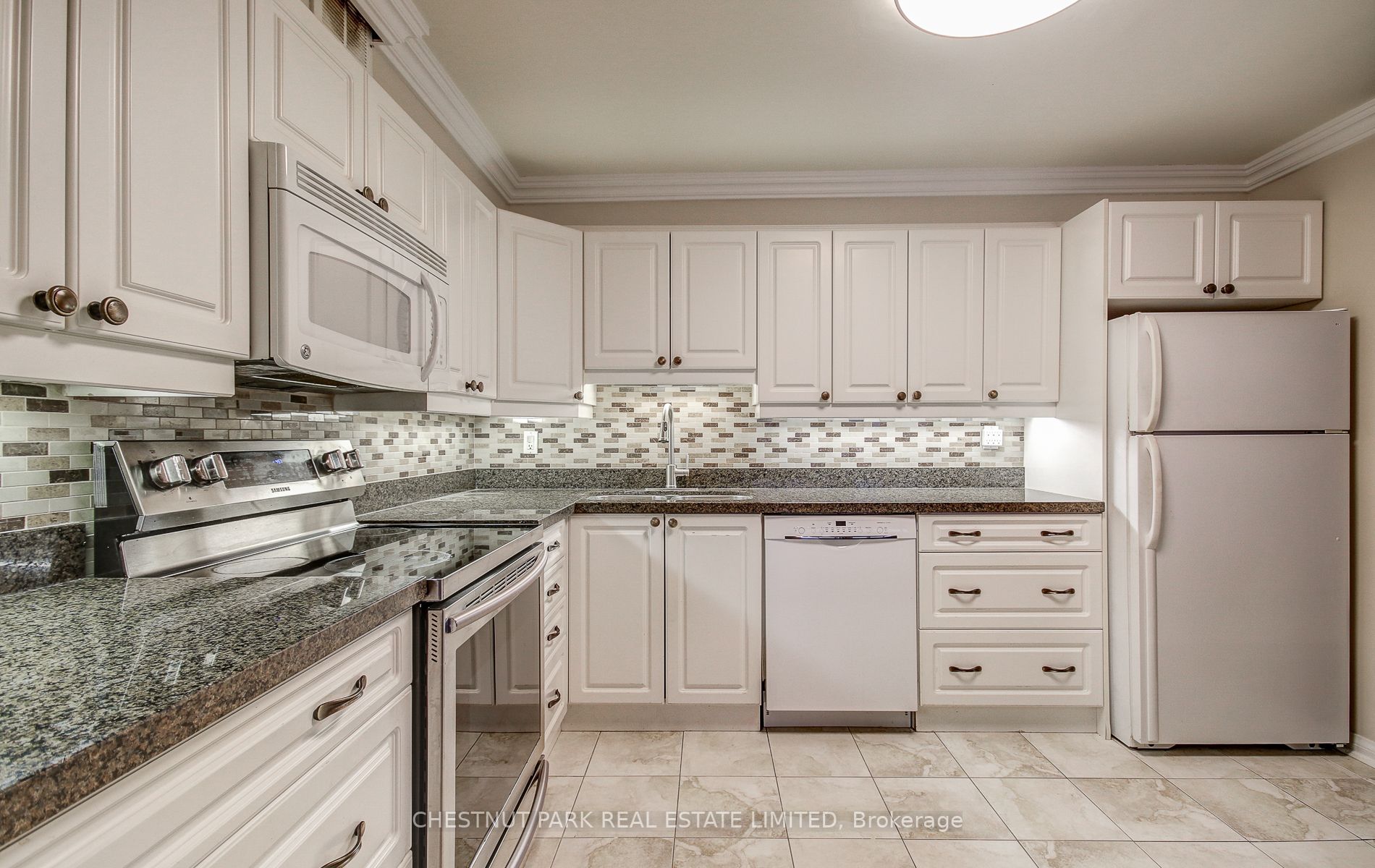 1400 Dixie Rd, #2107