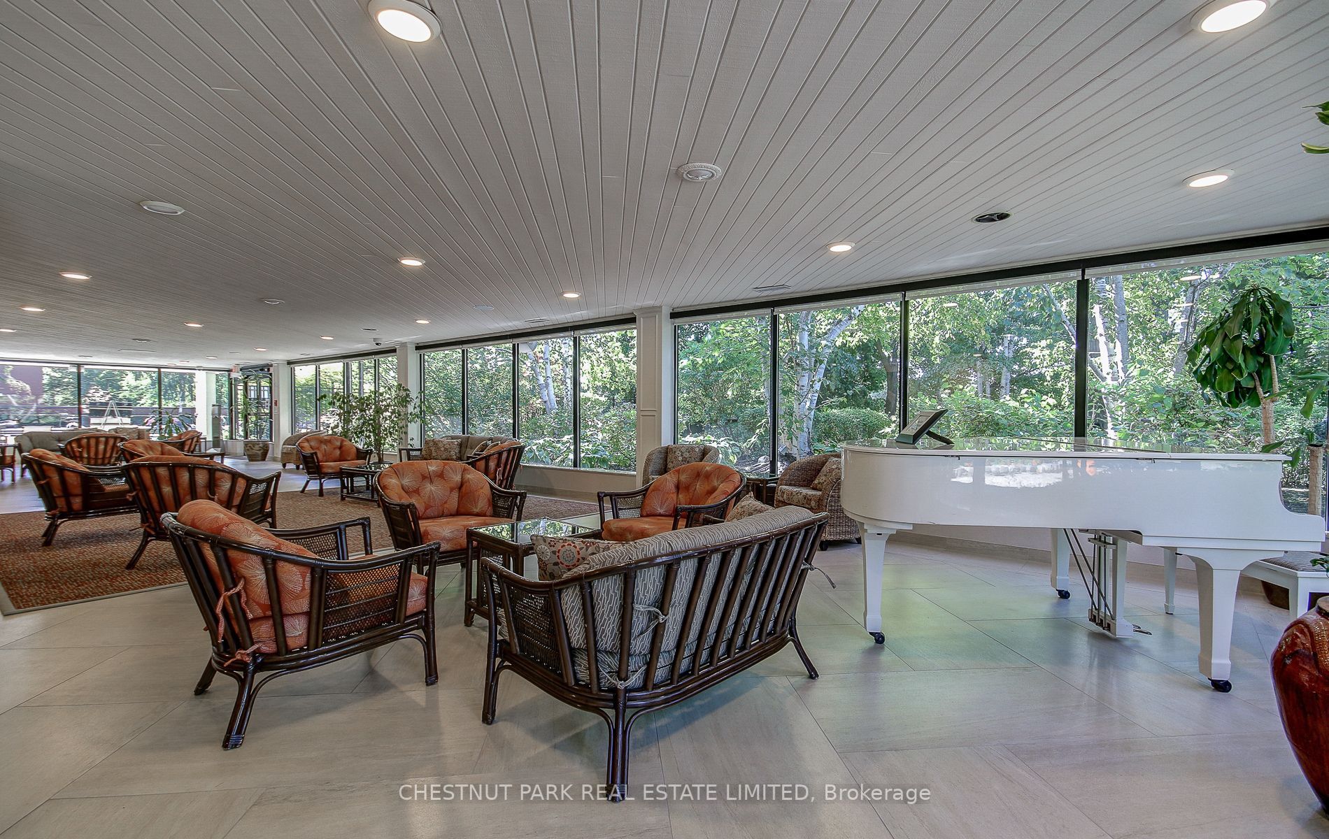 1400 Dixie Rd, #2107