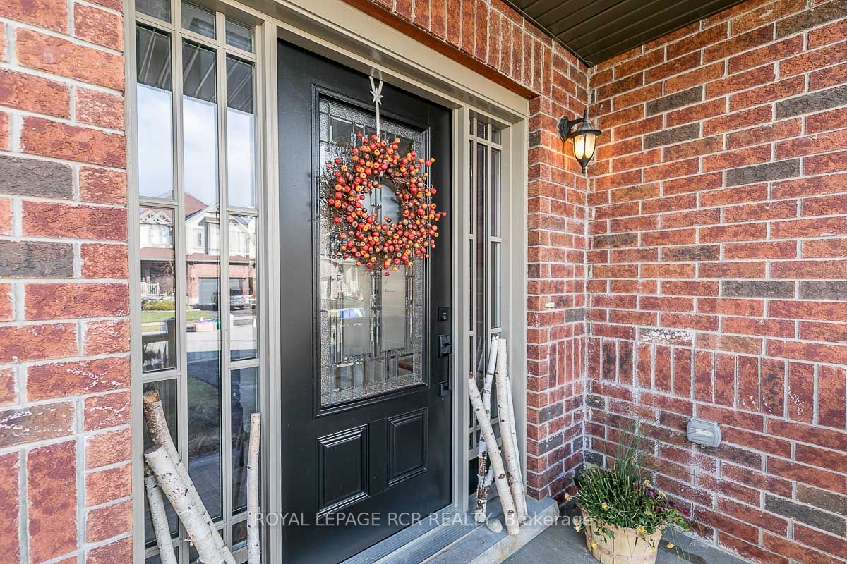 16 Fitzgerald St