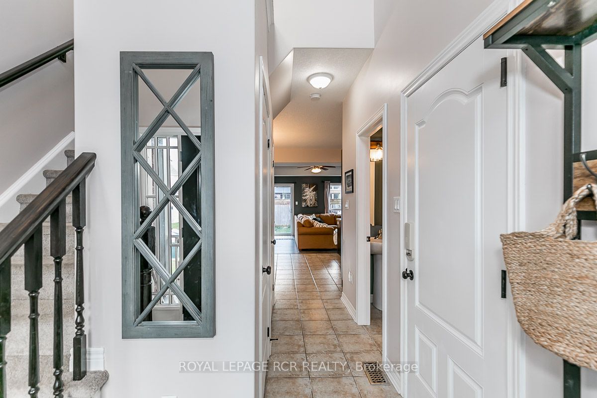 16 Fitzgerald St