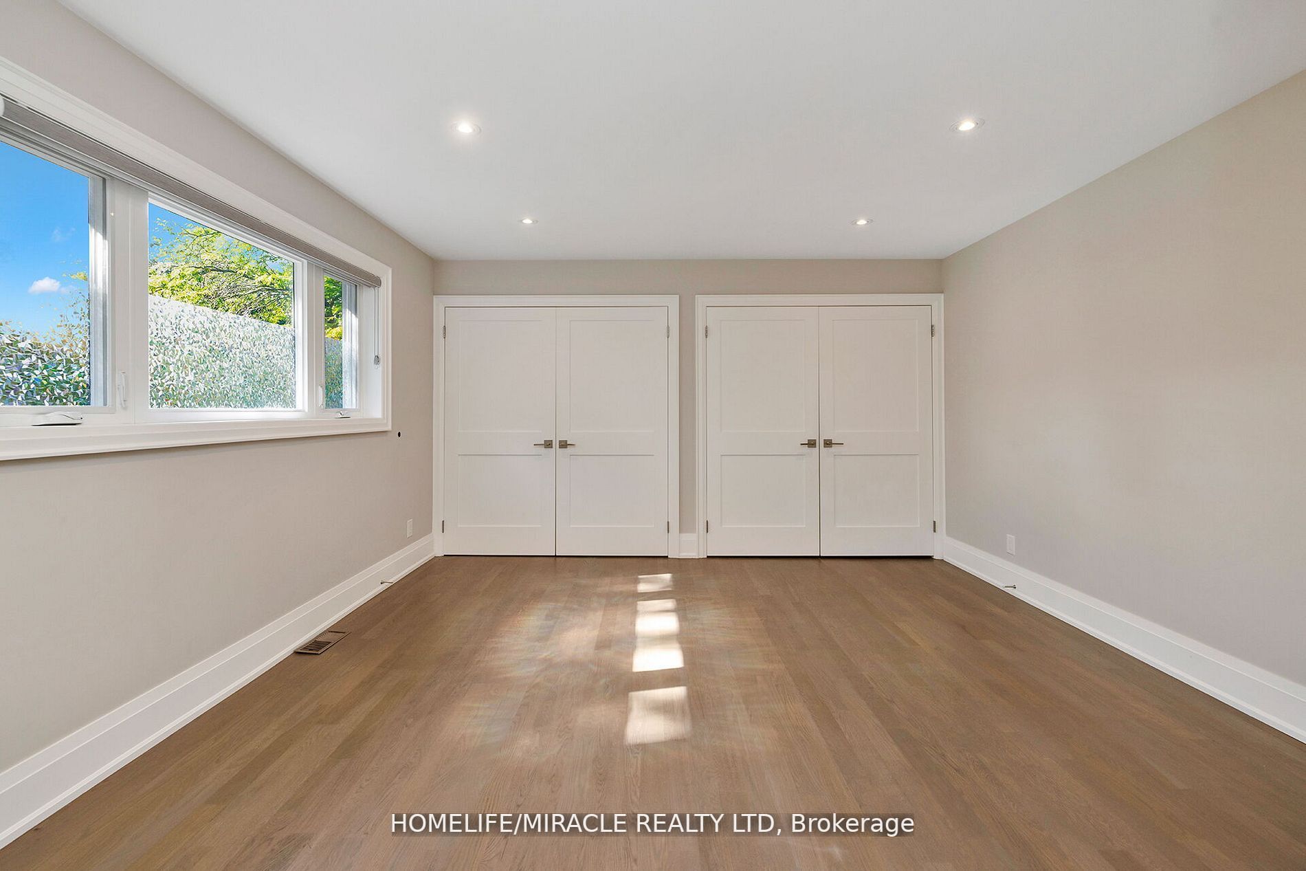 2068 Mississauga Rd