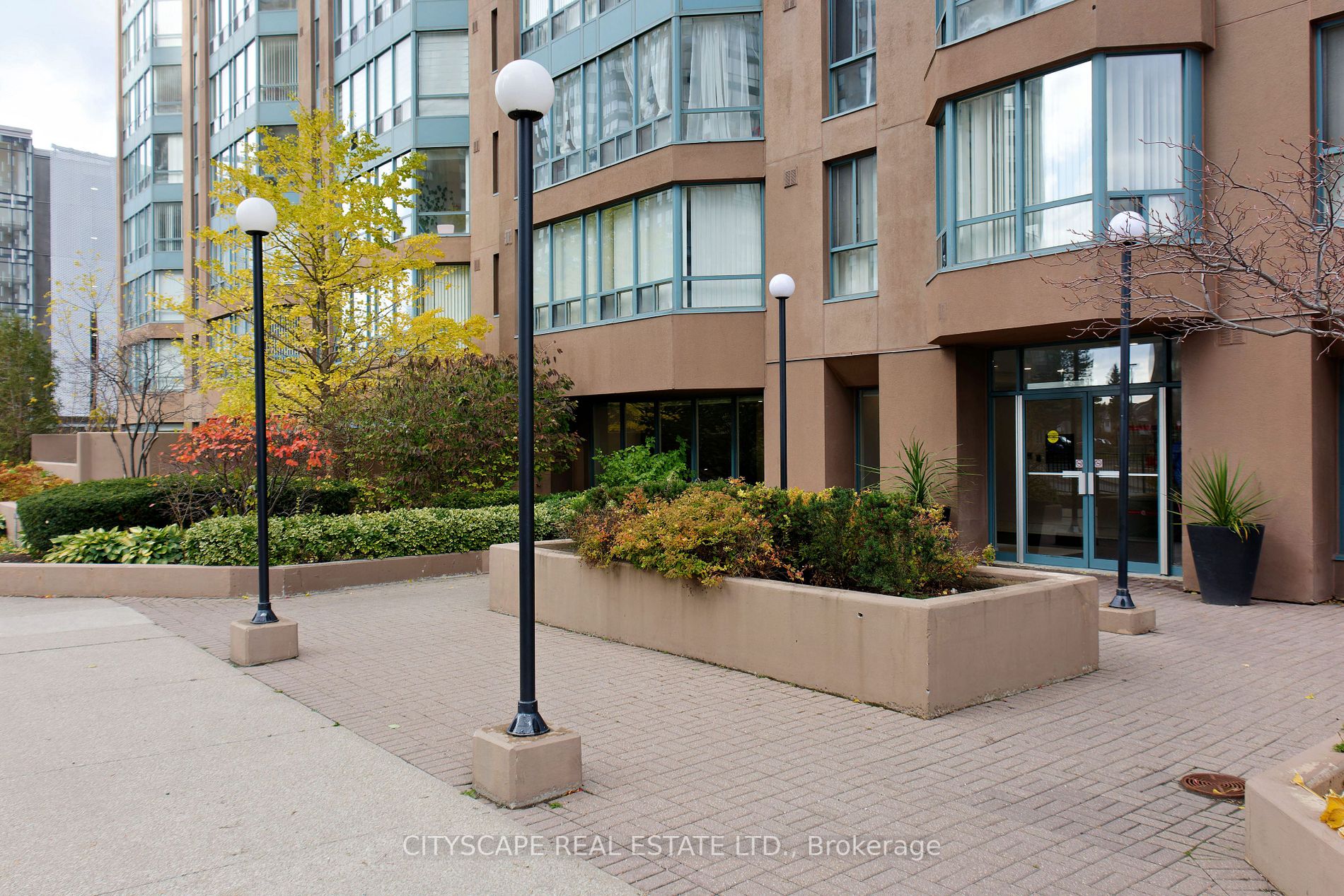115 Hillcrest Ave, #2110