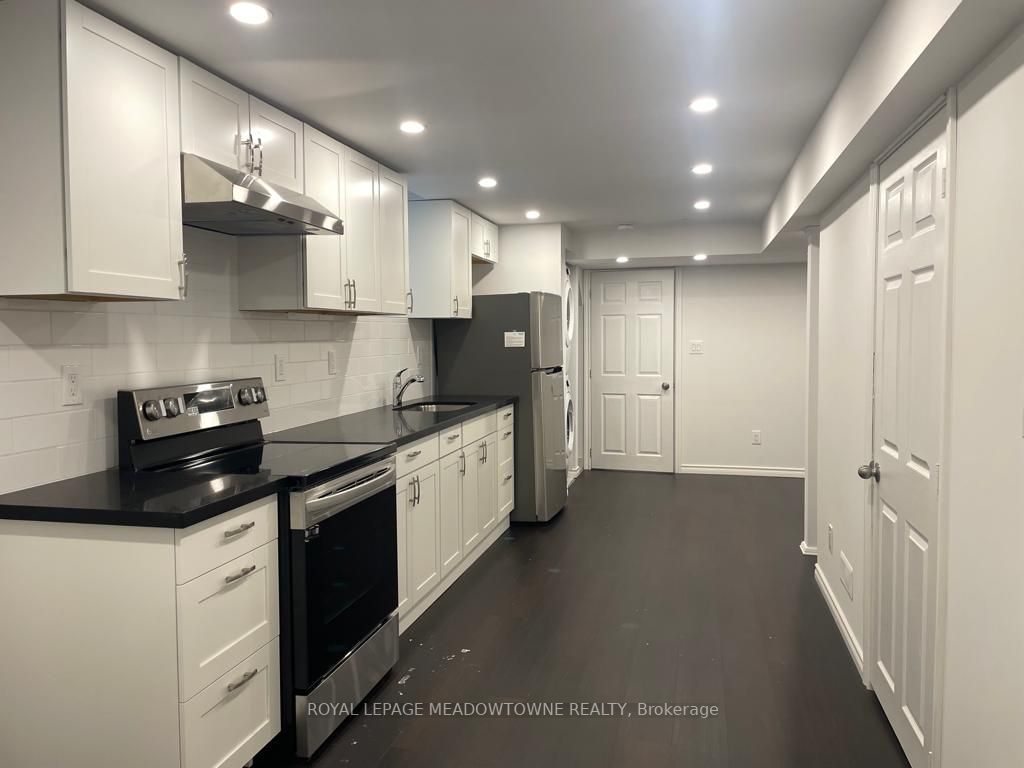 3966 Arbourview Terrace, #Lower