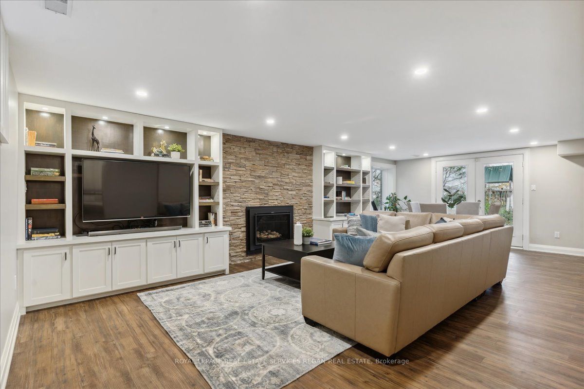 1286 Gatehouse Dr