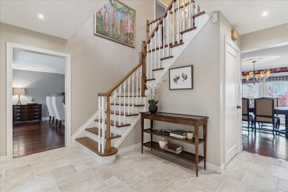 1286 Gatehouse Dr