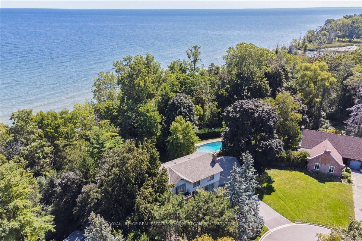 1286 Gatehouse Dr
