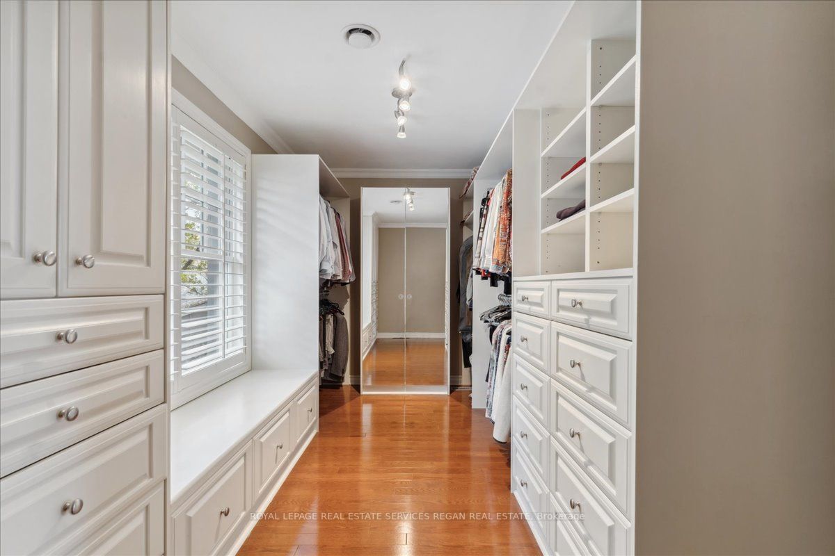 1286 Gatehouse Dr