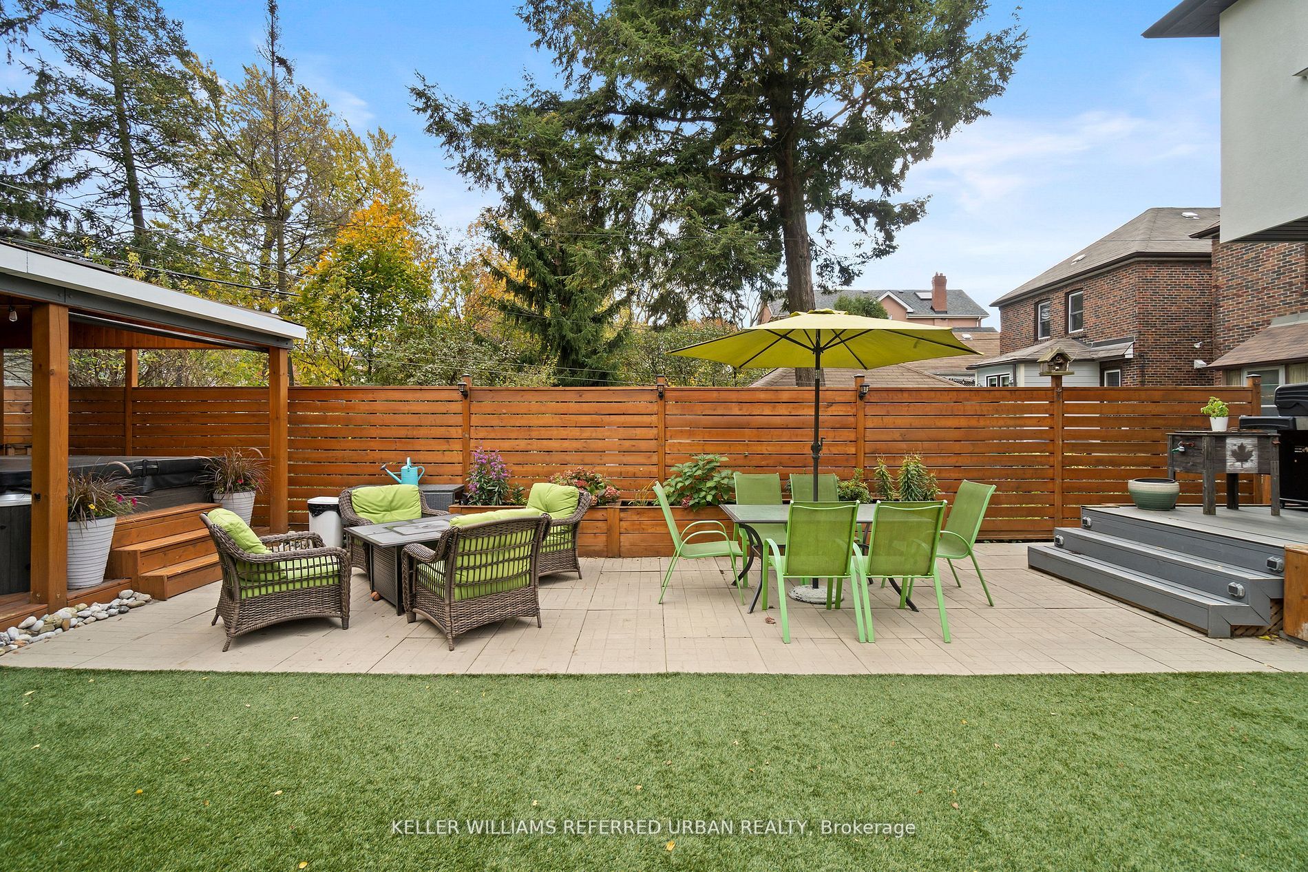 129 Brookside Ave