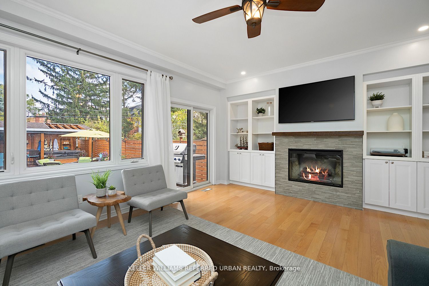129 Brookside Ave