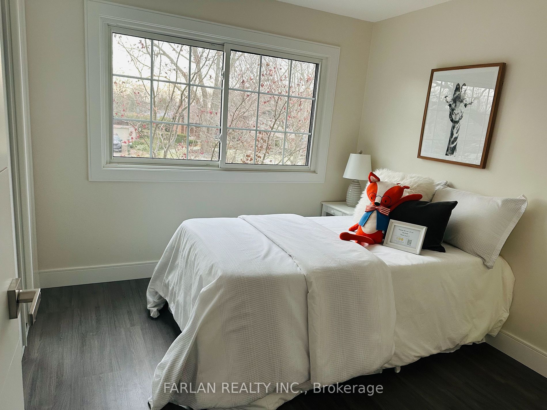 358 Arden Cres