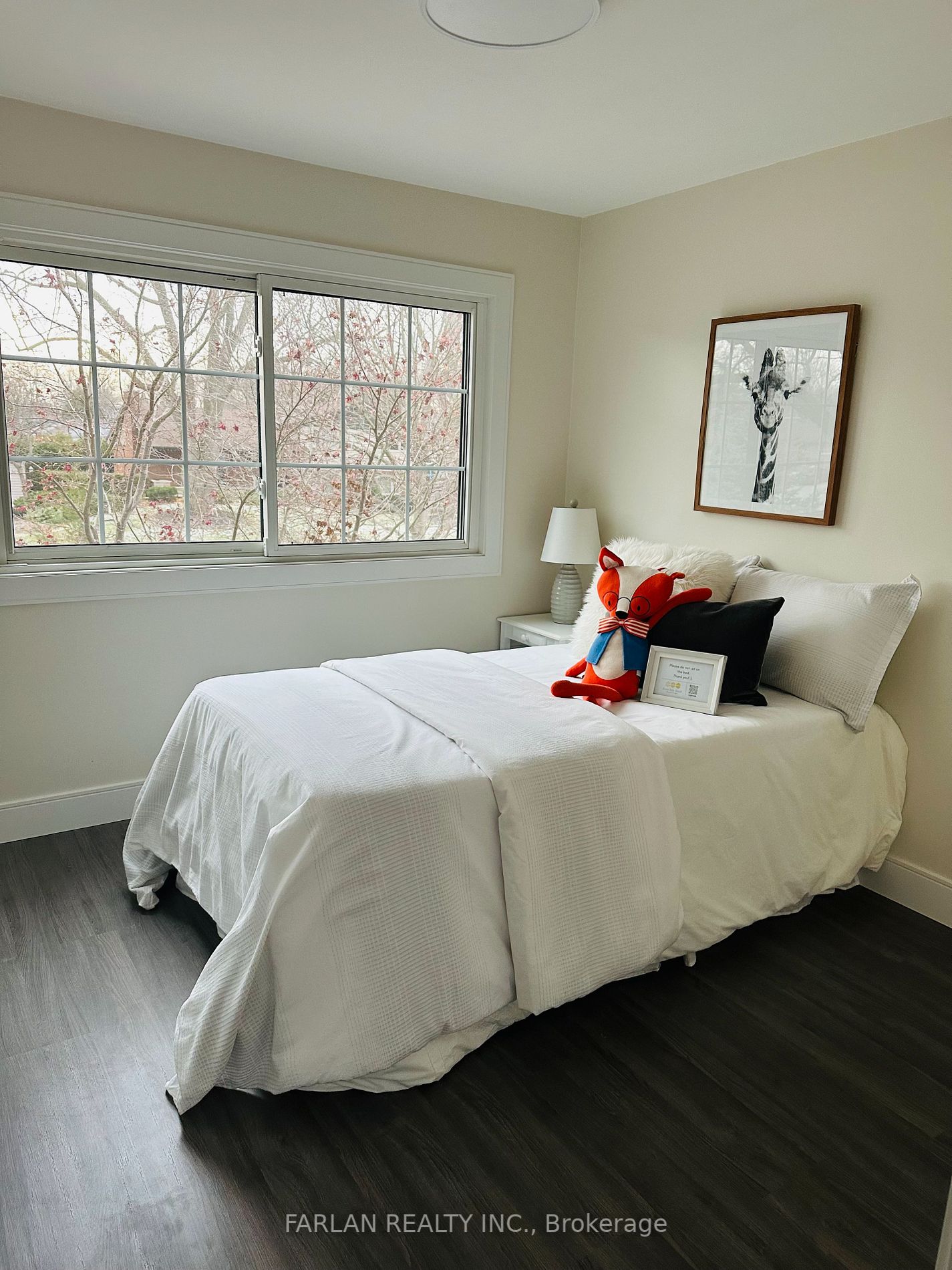 358 Arden Cres