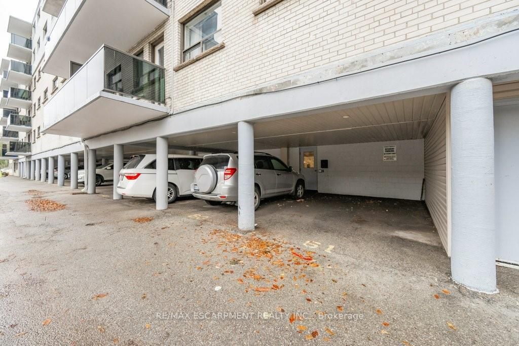 2411 New St, #604