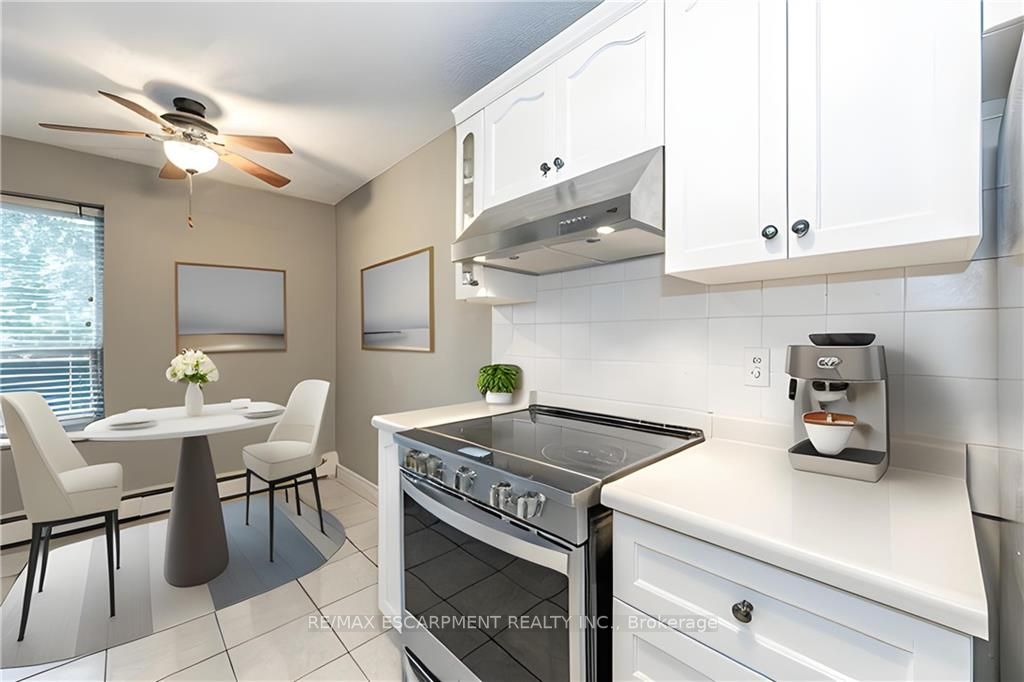 2411 New St, #604