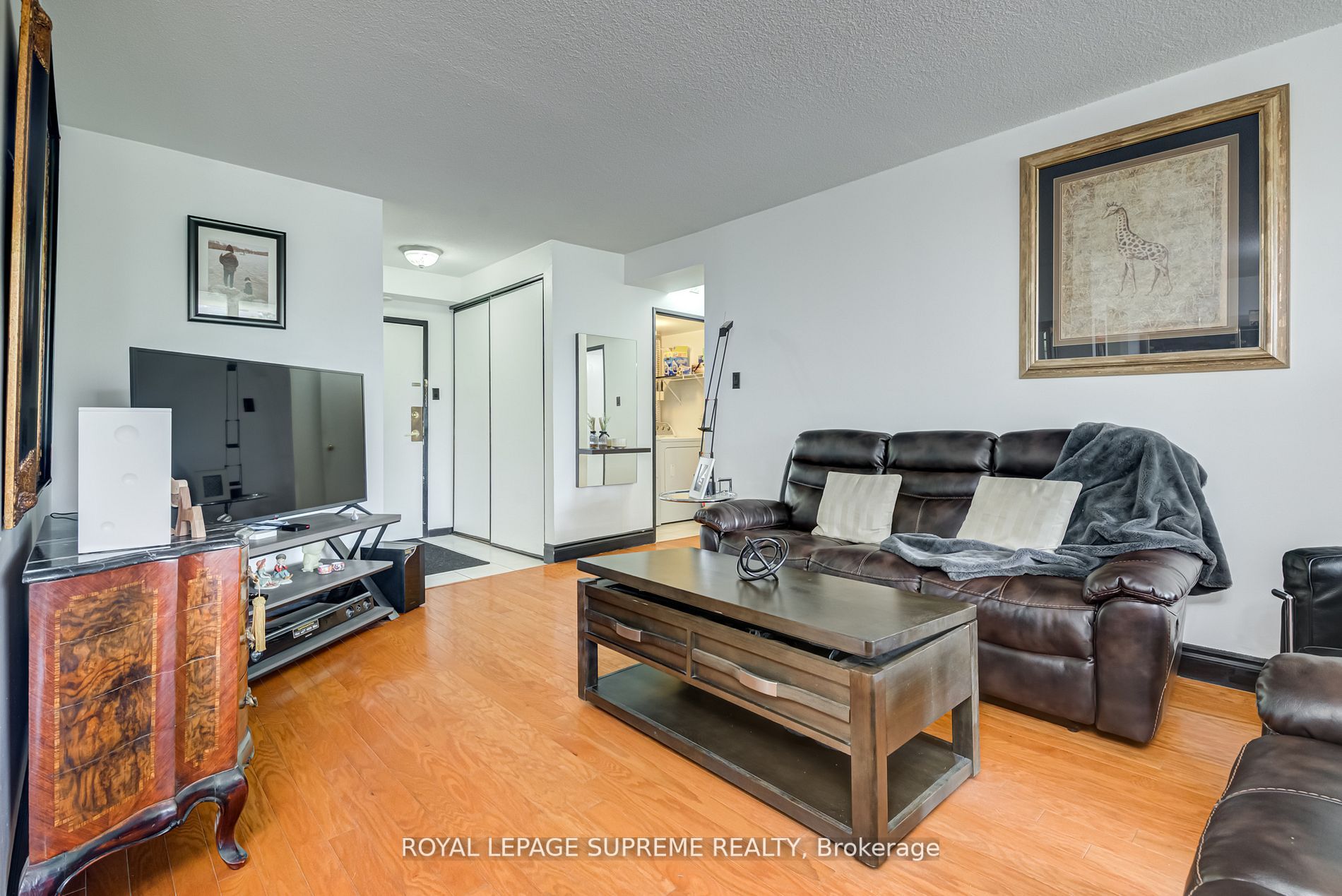 75 Emmett Ave, #206