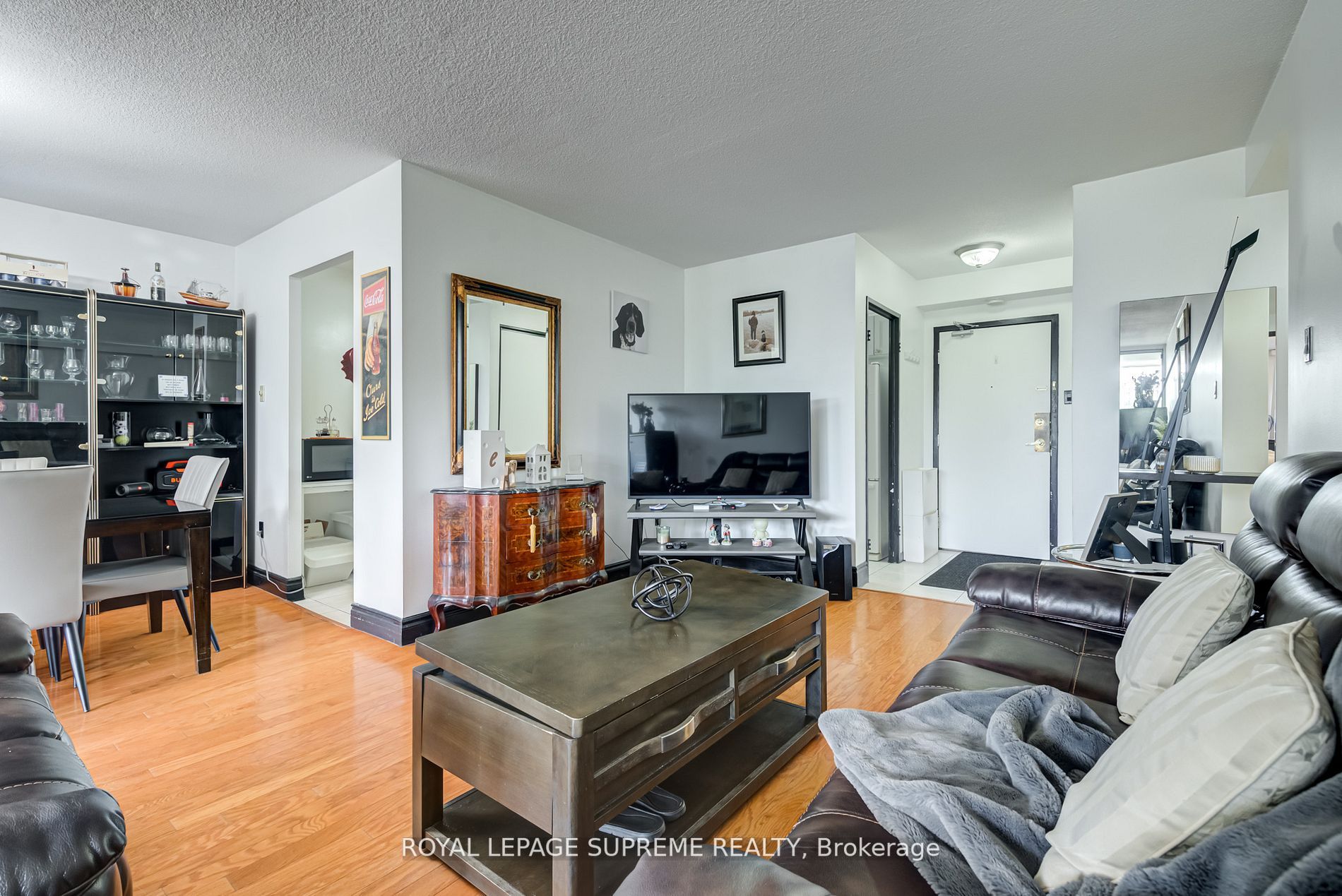 75 Emmett Ave, #206