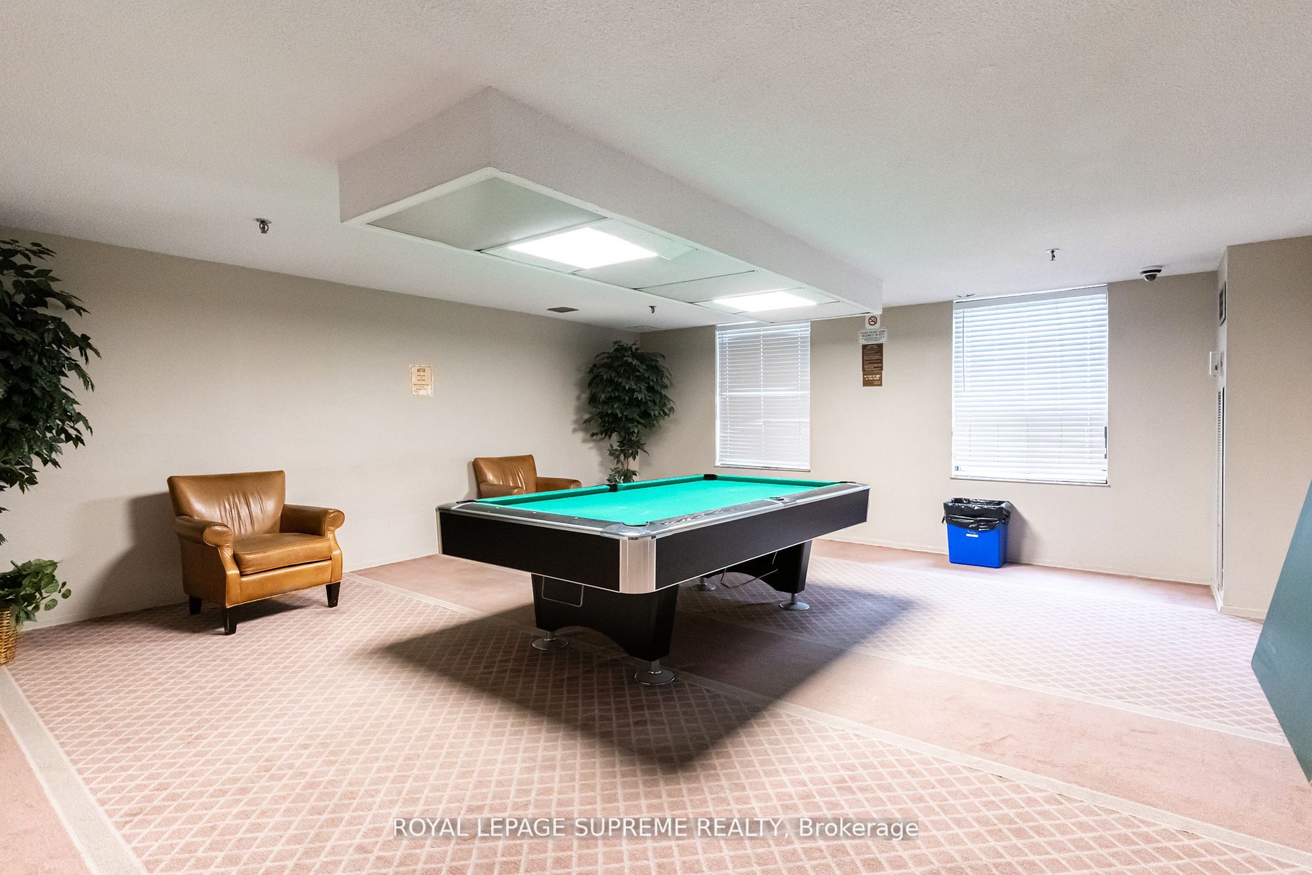 75 Emmett Ave, #206