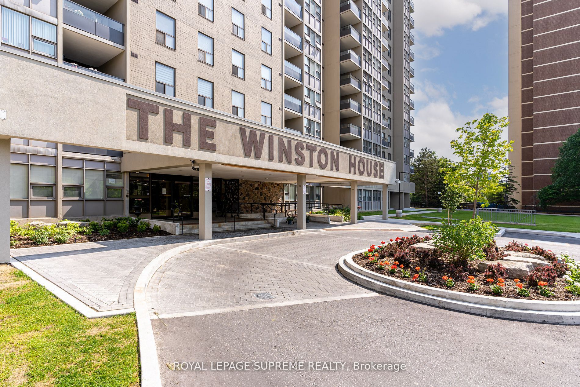 75 Emmett Ave, #206