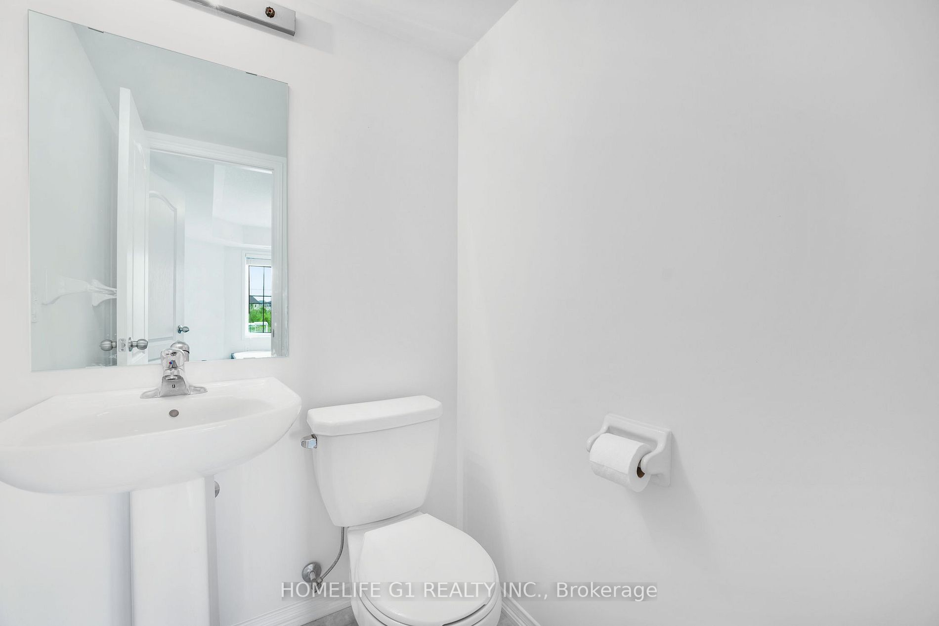 2500 Post Rd, #20