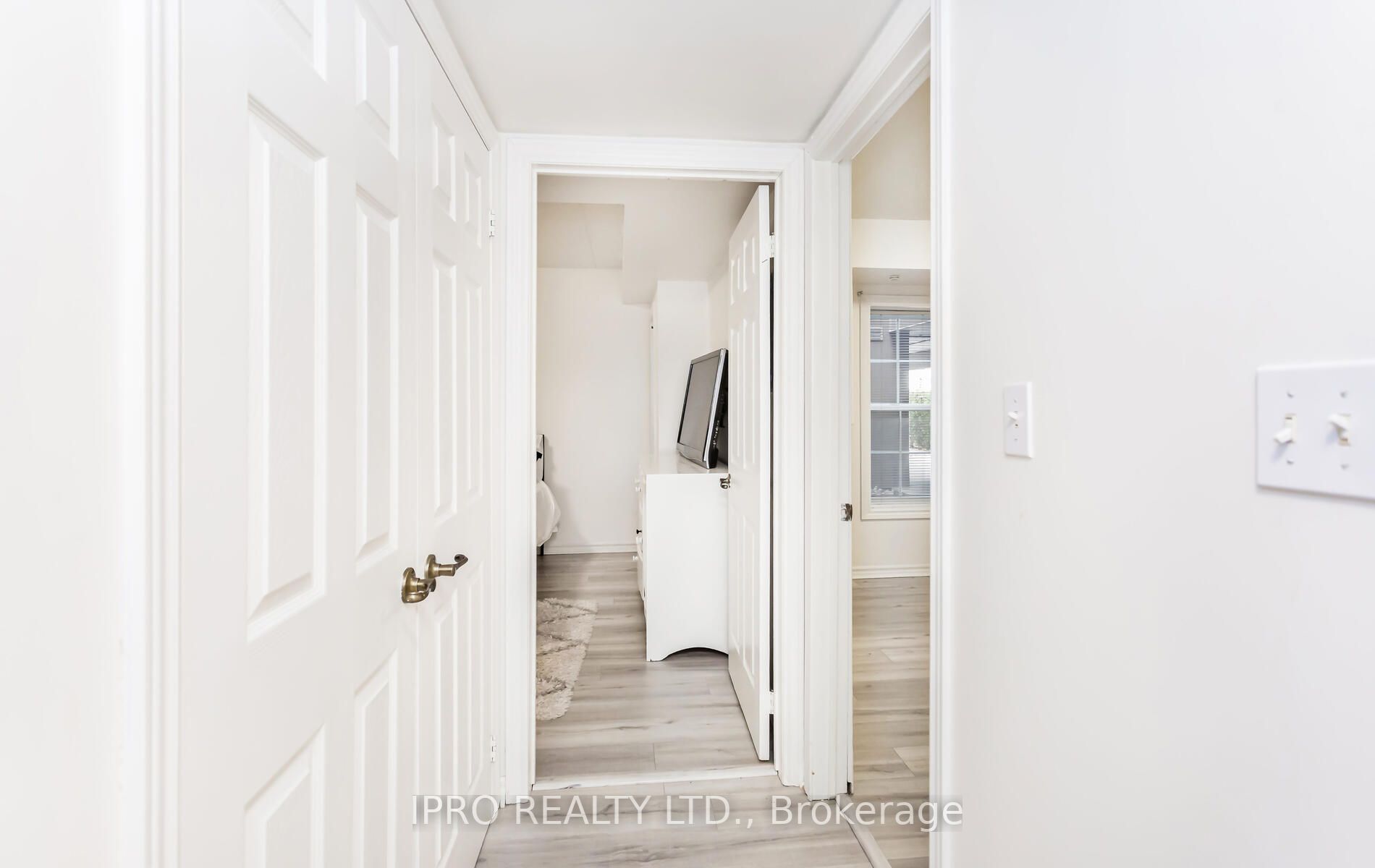 2035 Appleby Line, #111