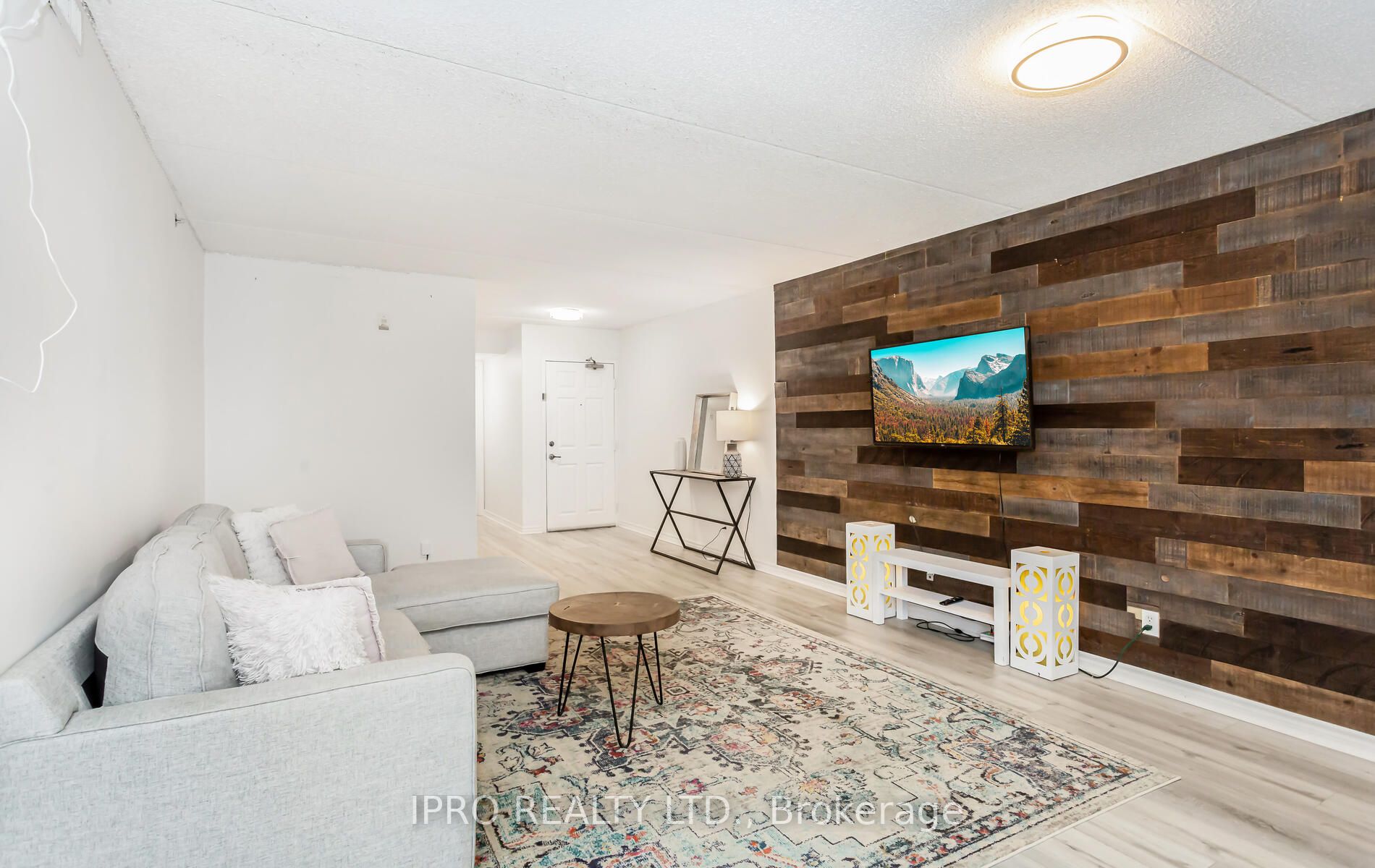 2035 Appleby Line, #111