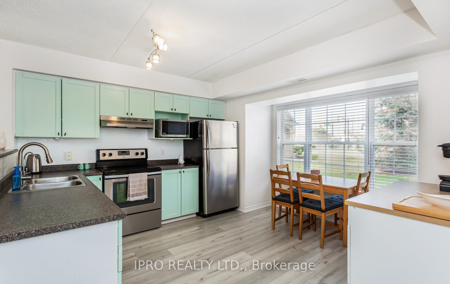 2035 Appleby Line, #111