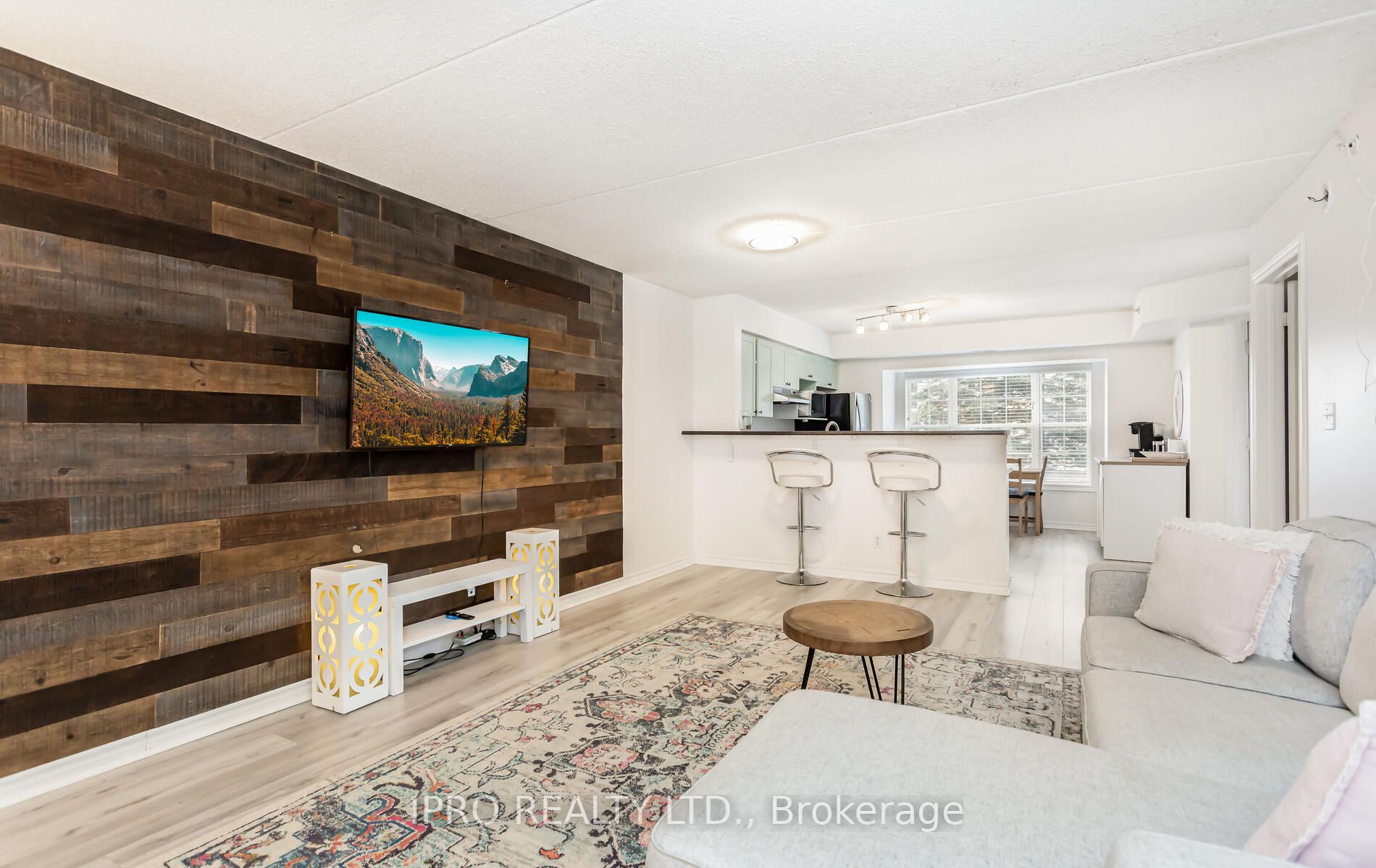 2035 Appleby Line, #111