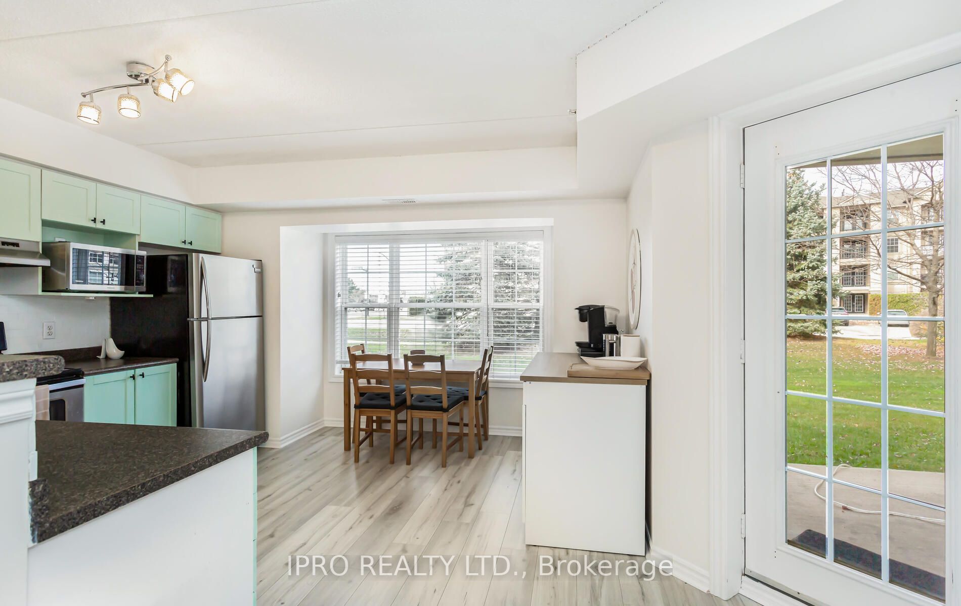 2035 Appleby Line, #111